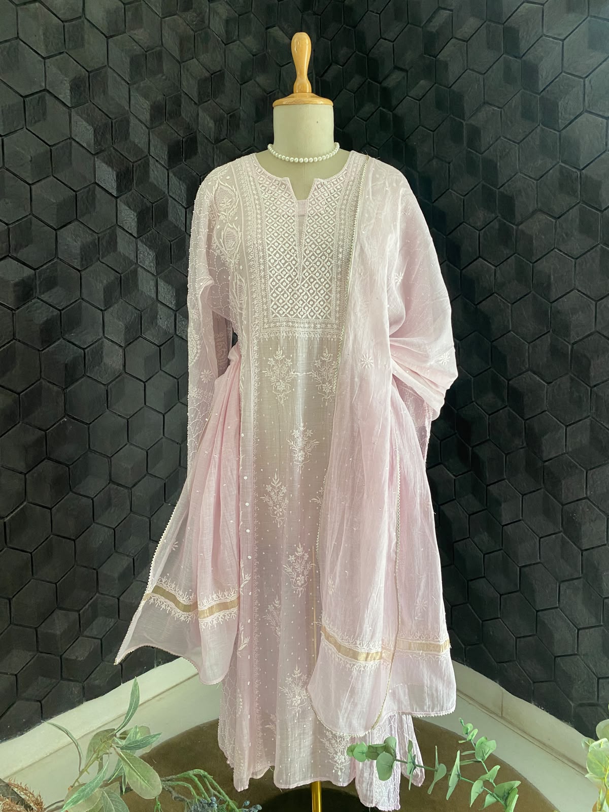 Pink Mul Chanderi Kurta Set with Beads and Sequins Work