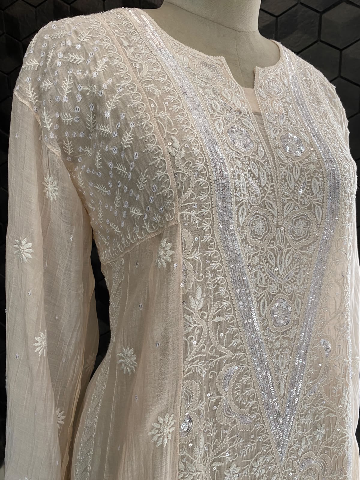 Peach Mul Chanderi Chikankari kurta set