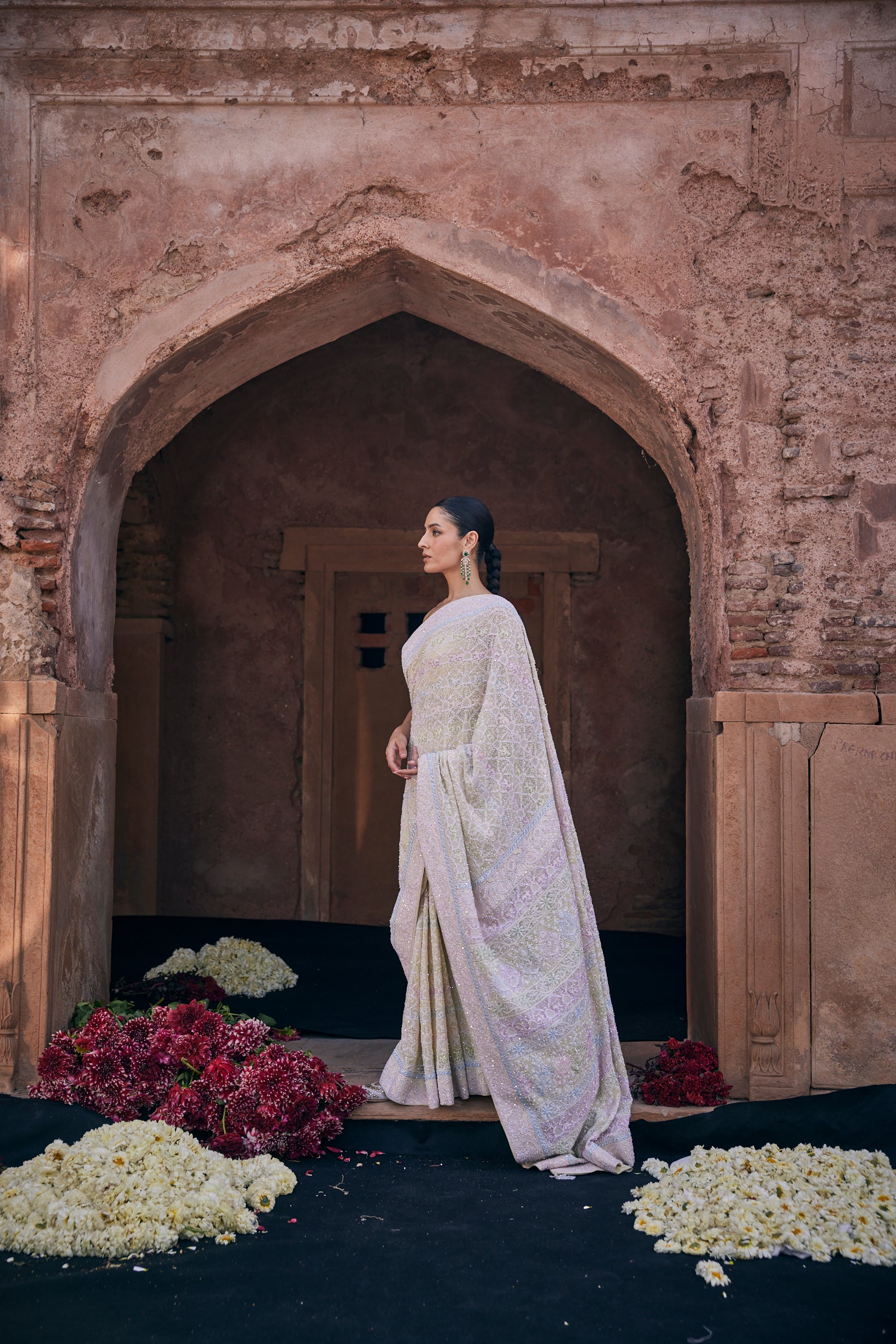 Maya Saree - Yellow Georgette Do - Taar Chikankari Saree