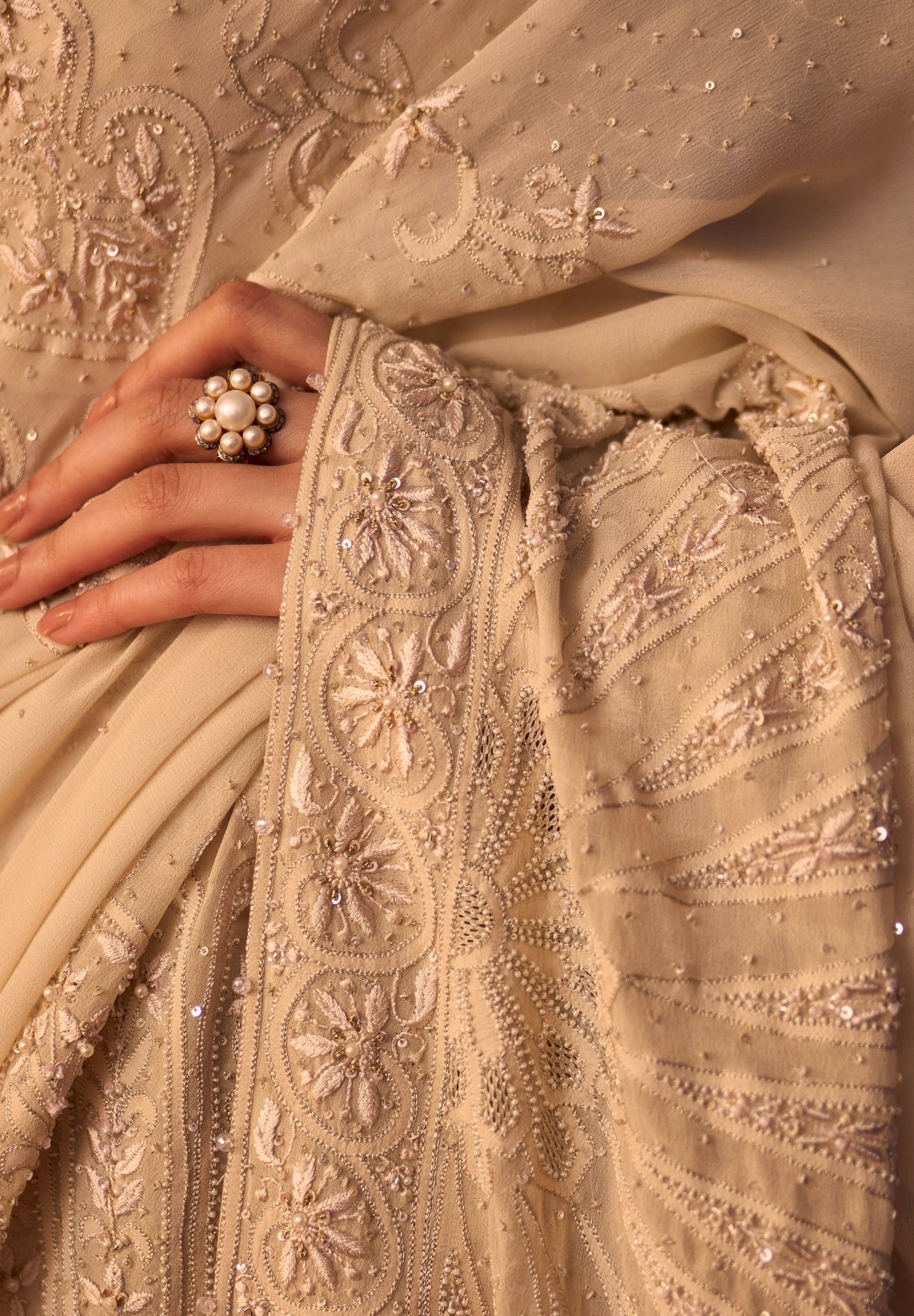 Mauve Shaded Georgette Ek-Taar Chikankari Saree