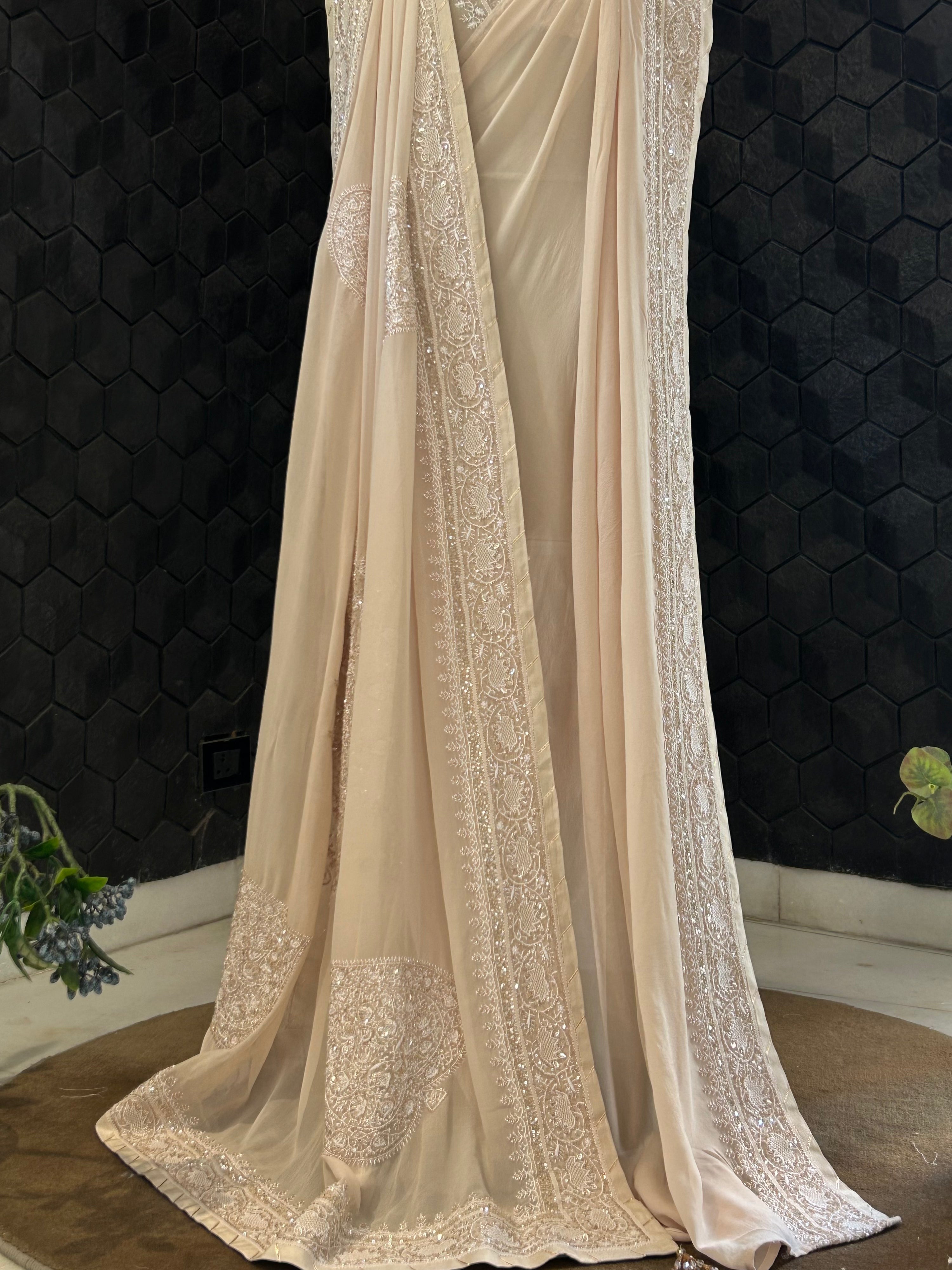 Dhaaga Signature Chikankari Paan Palla Saree