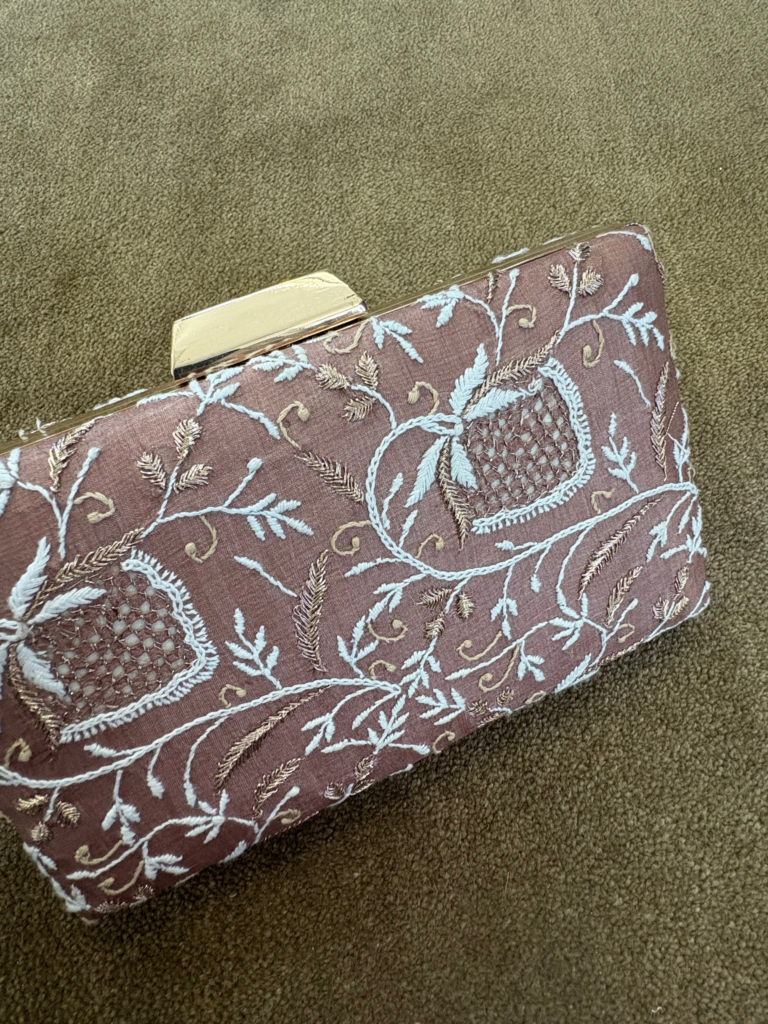 Mauve Chikankari Clutch