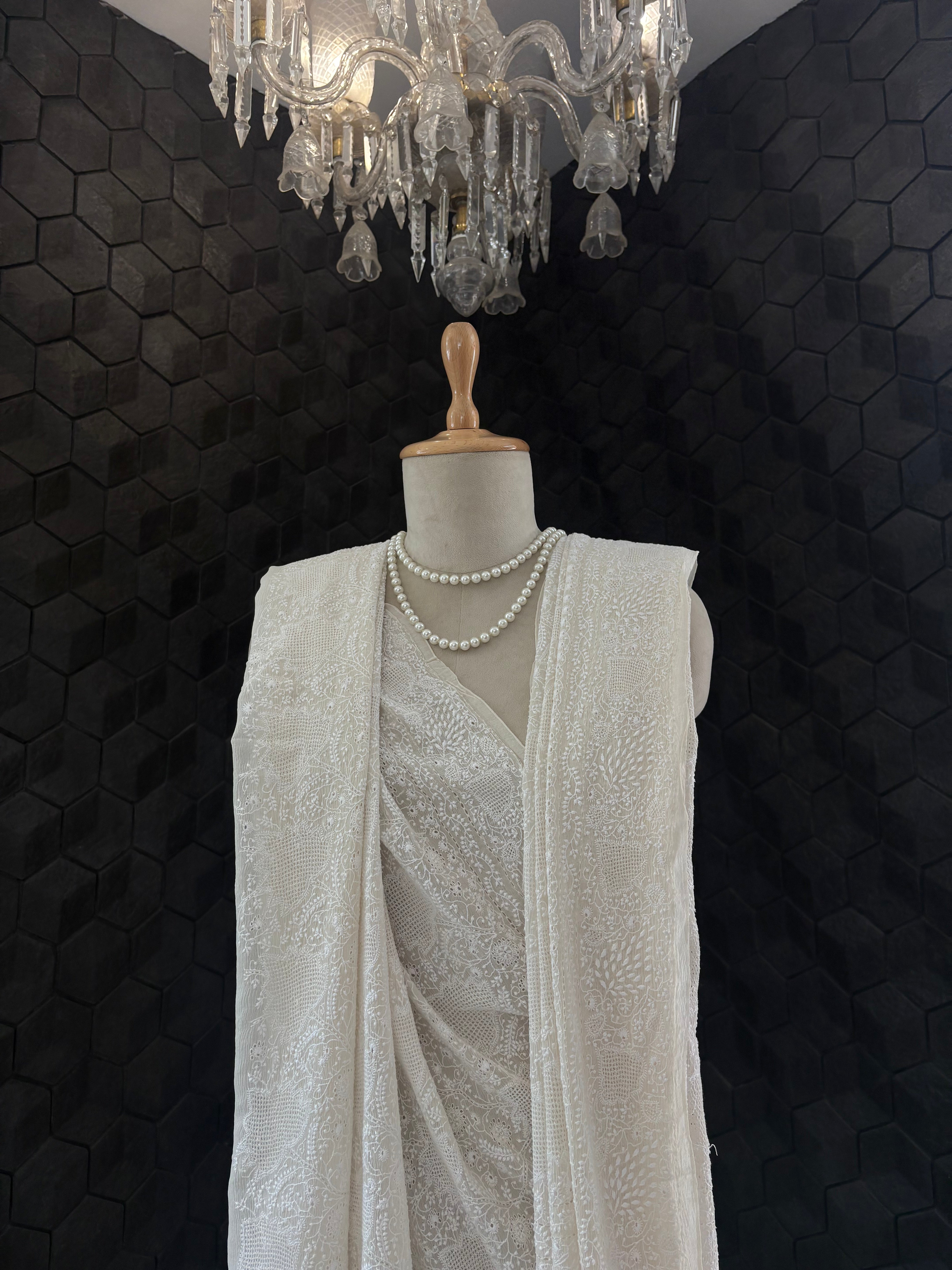 Handcrafted 1-Taar Chikankari Saree on Chiffon