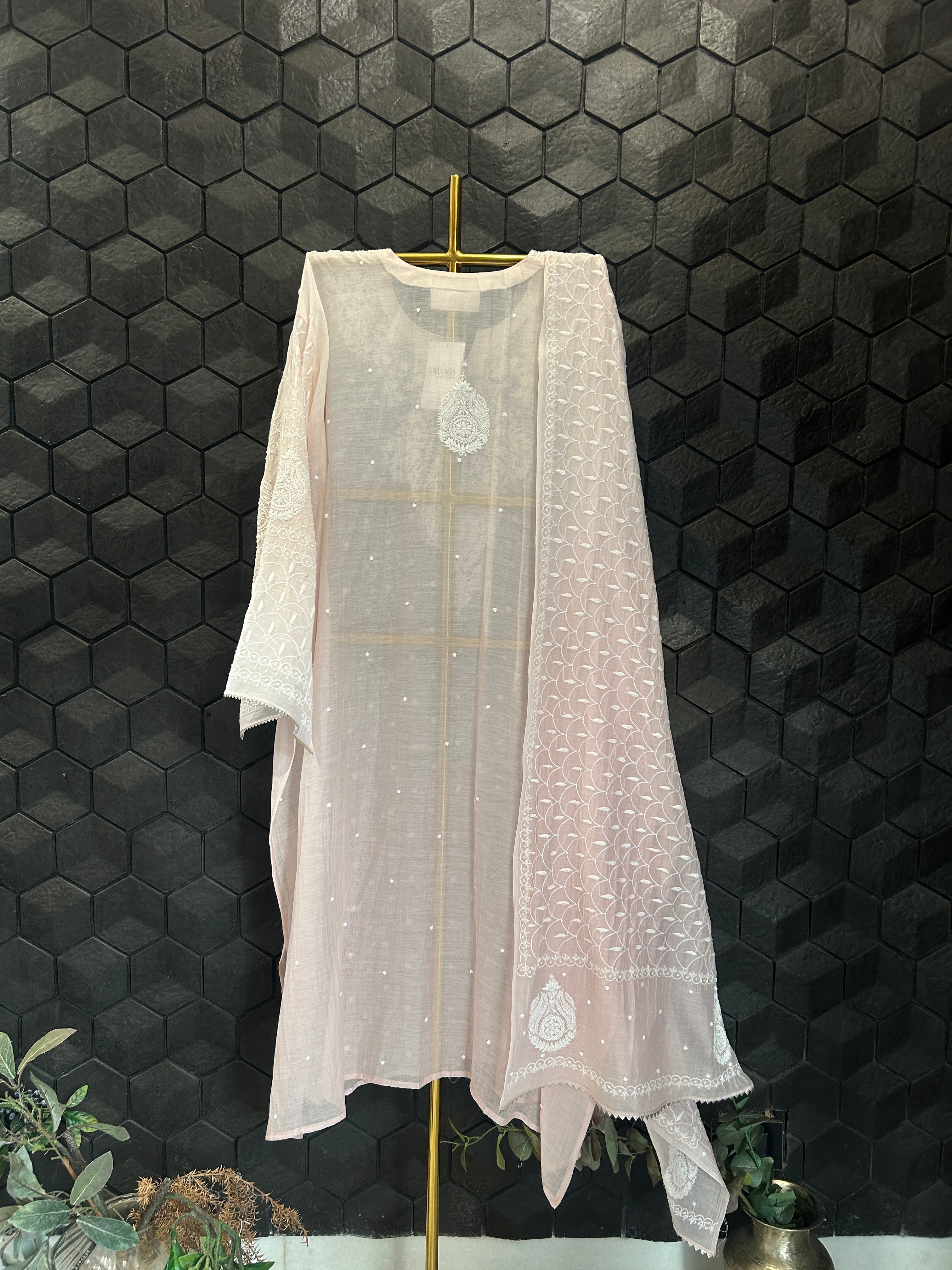 Pink Mul chanderi chikankari kurta set