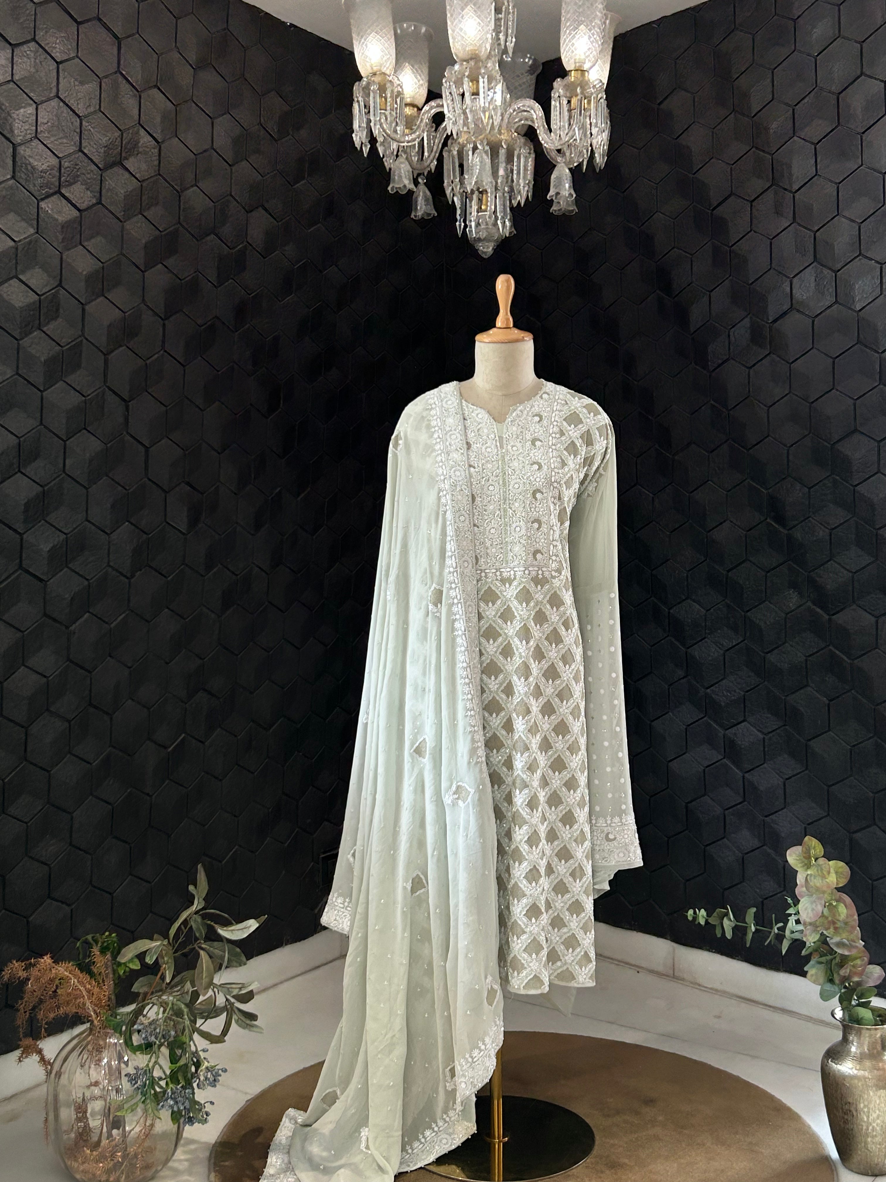 Green Ek Taar Georgette Chikankari Kurta Set