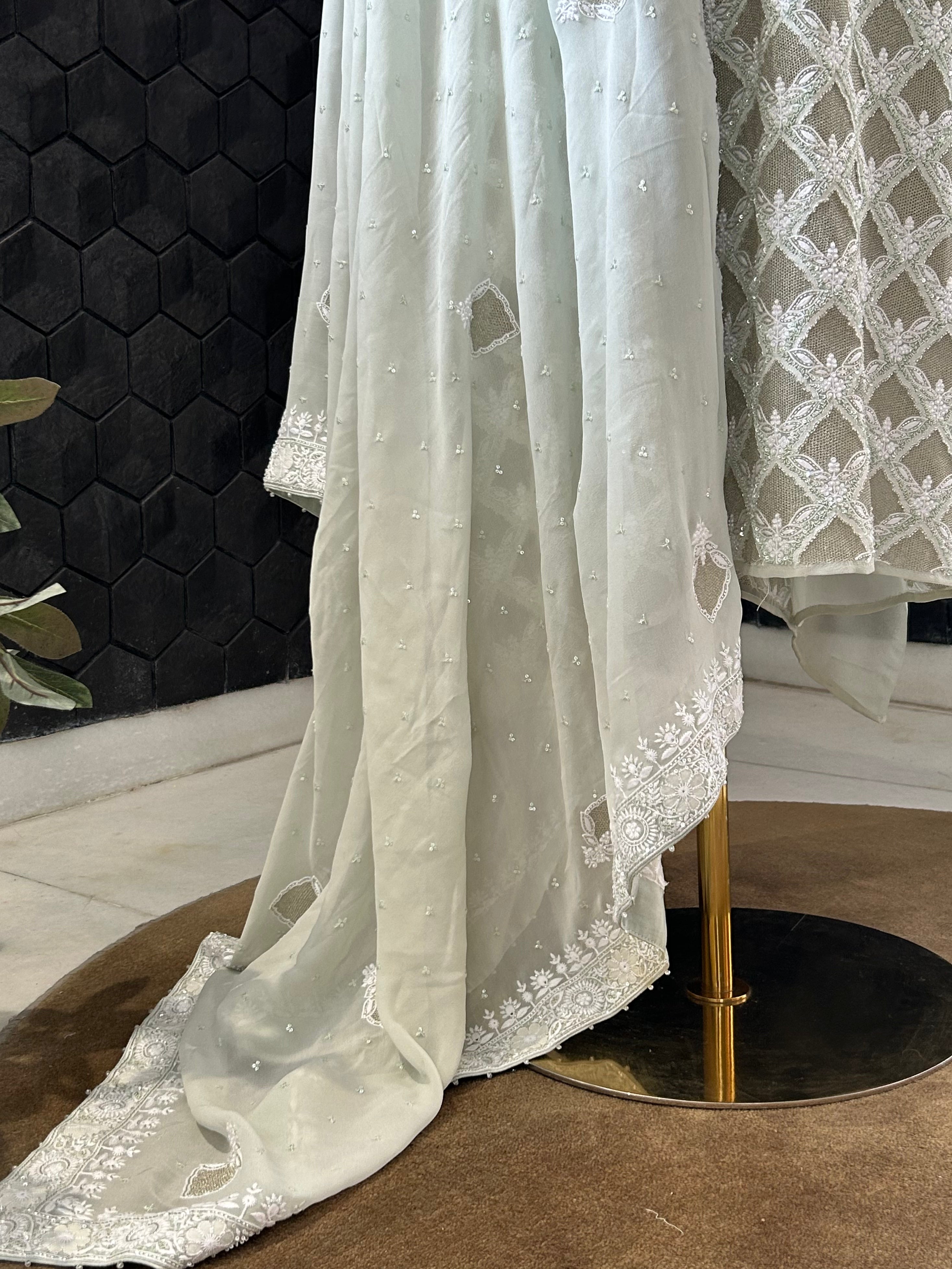 Green Ek Taar Georgette Chikankari Kurta Set
