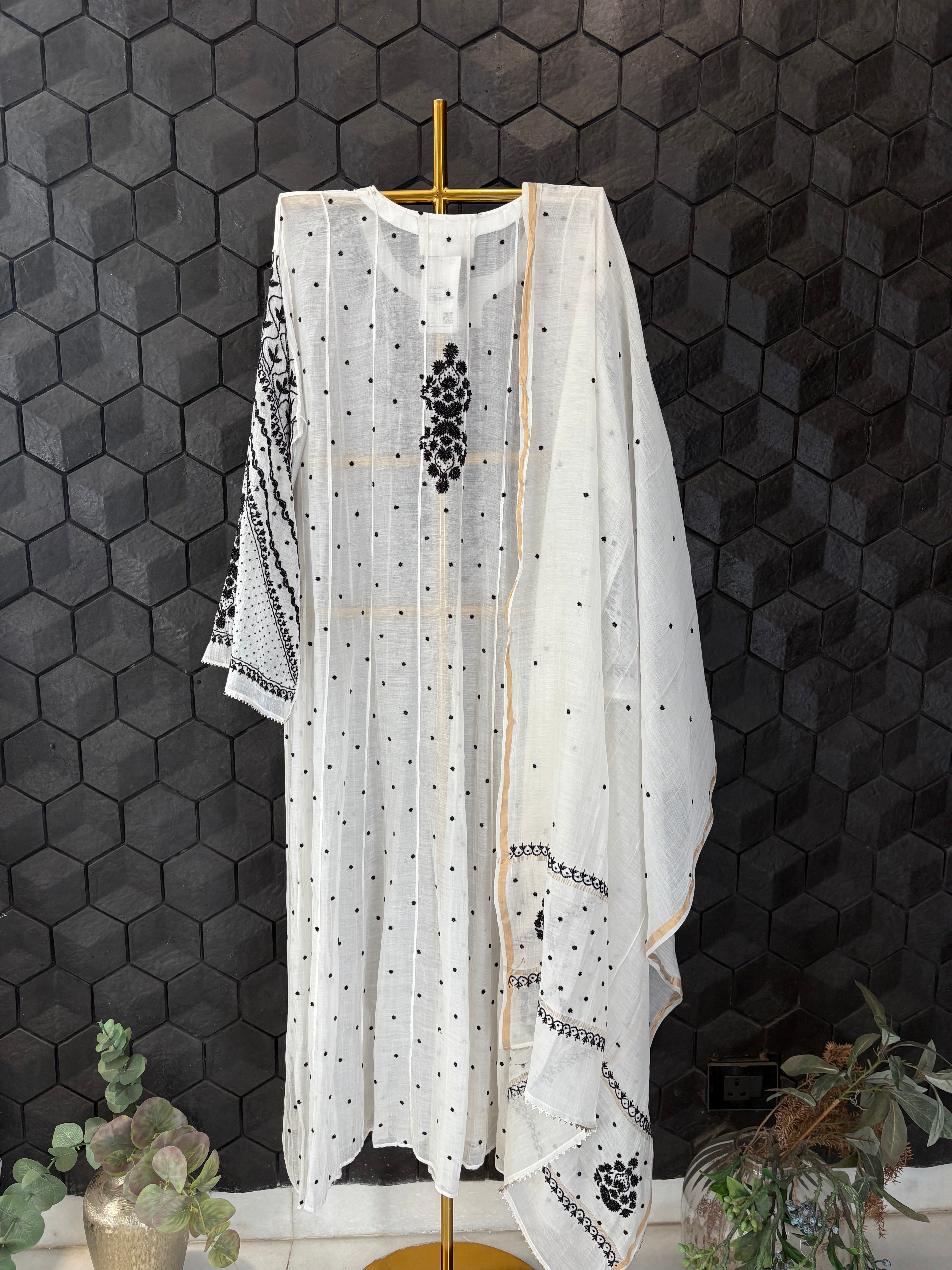 White Mul Chanderi Chikankari Kurta Set