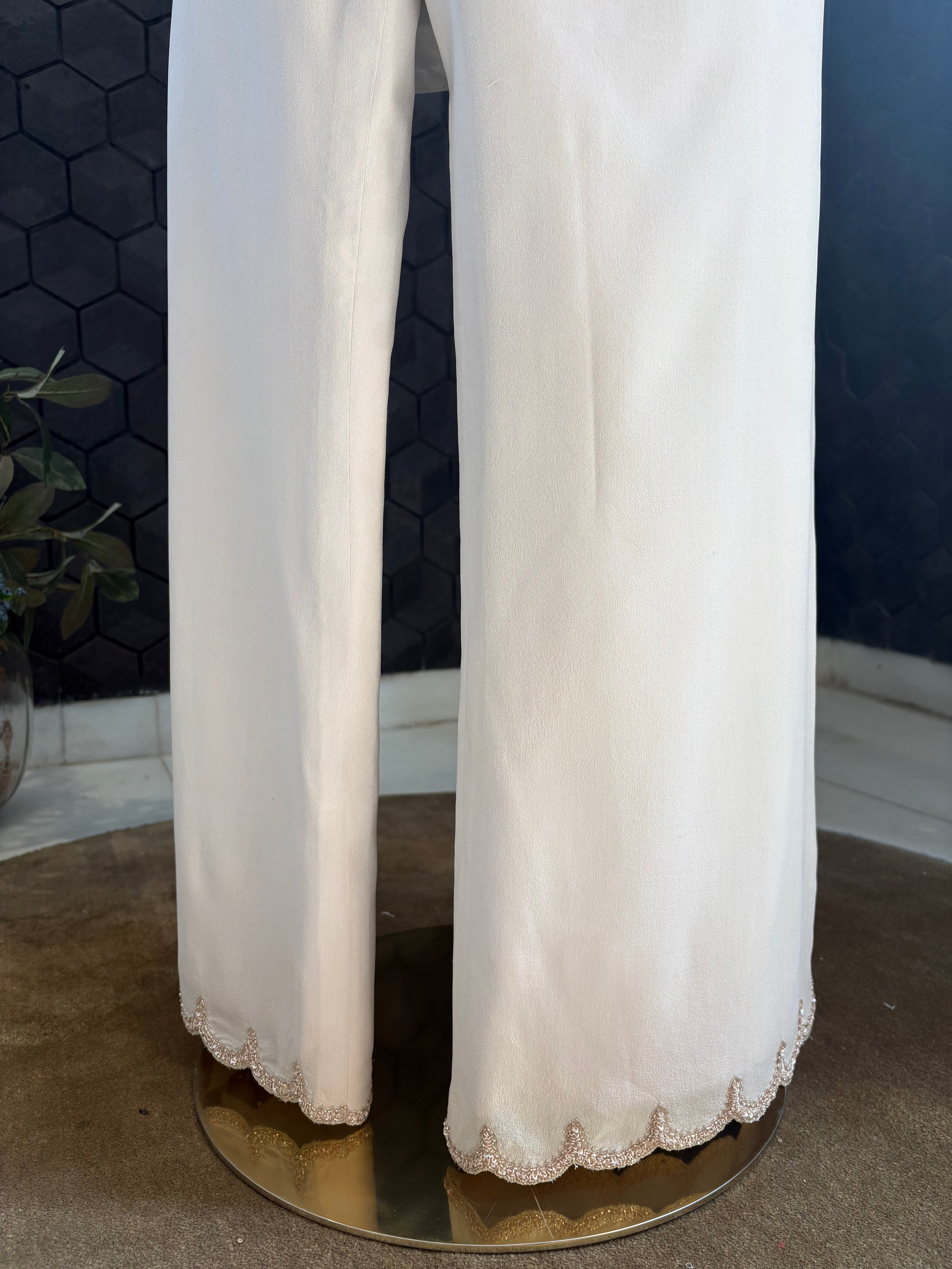 IVORY CHIKANKARI GILET SET