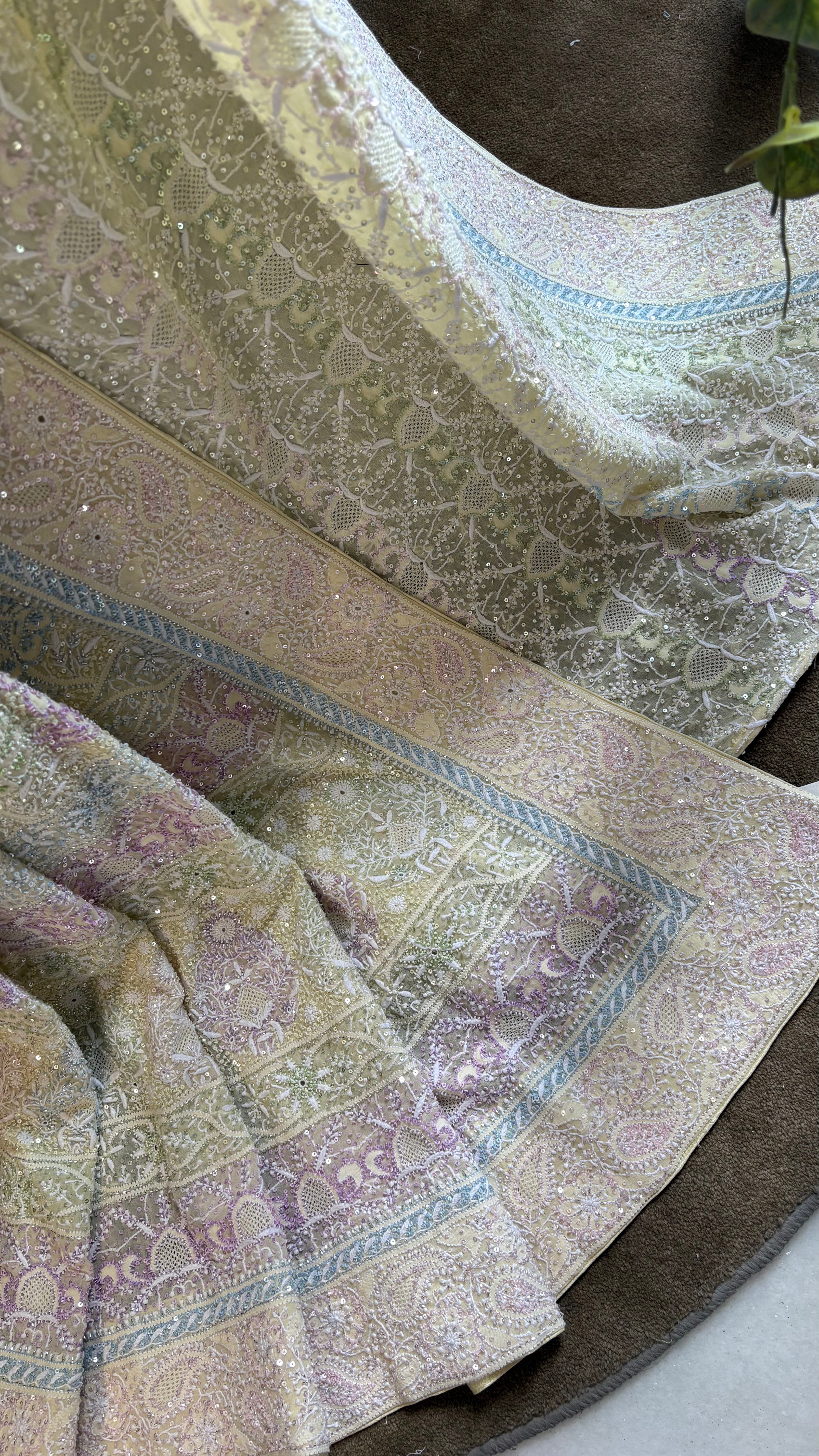 Yellow georgette ek-taar chikankari Saree