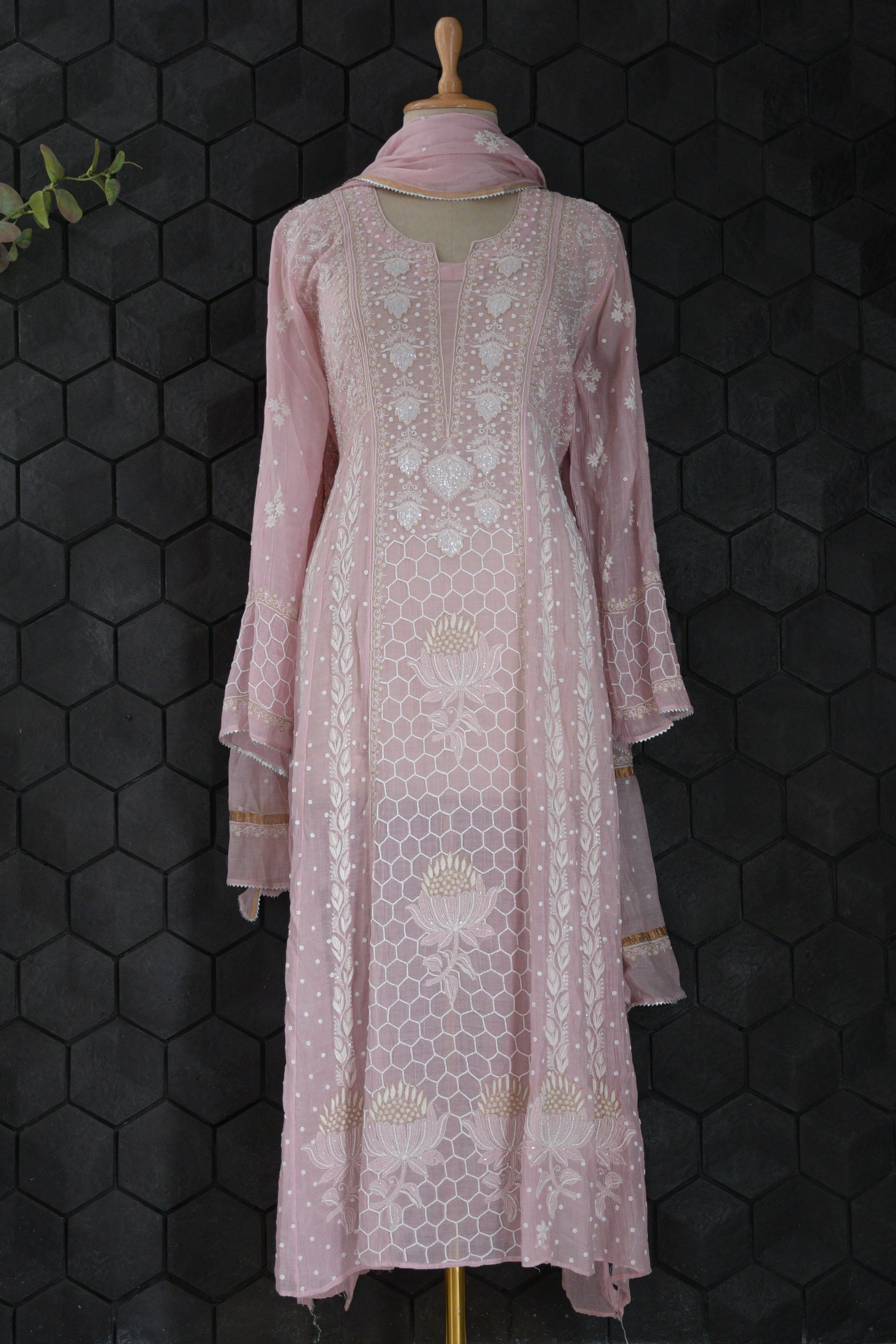 Pink Mul chanderi chikankari anarkali set