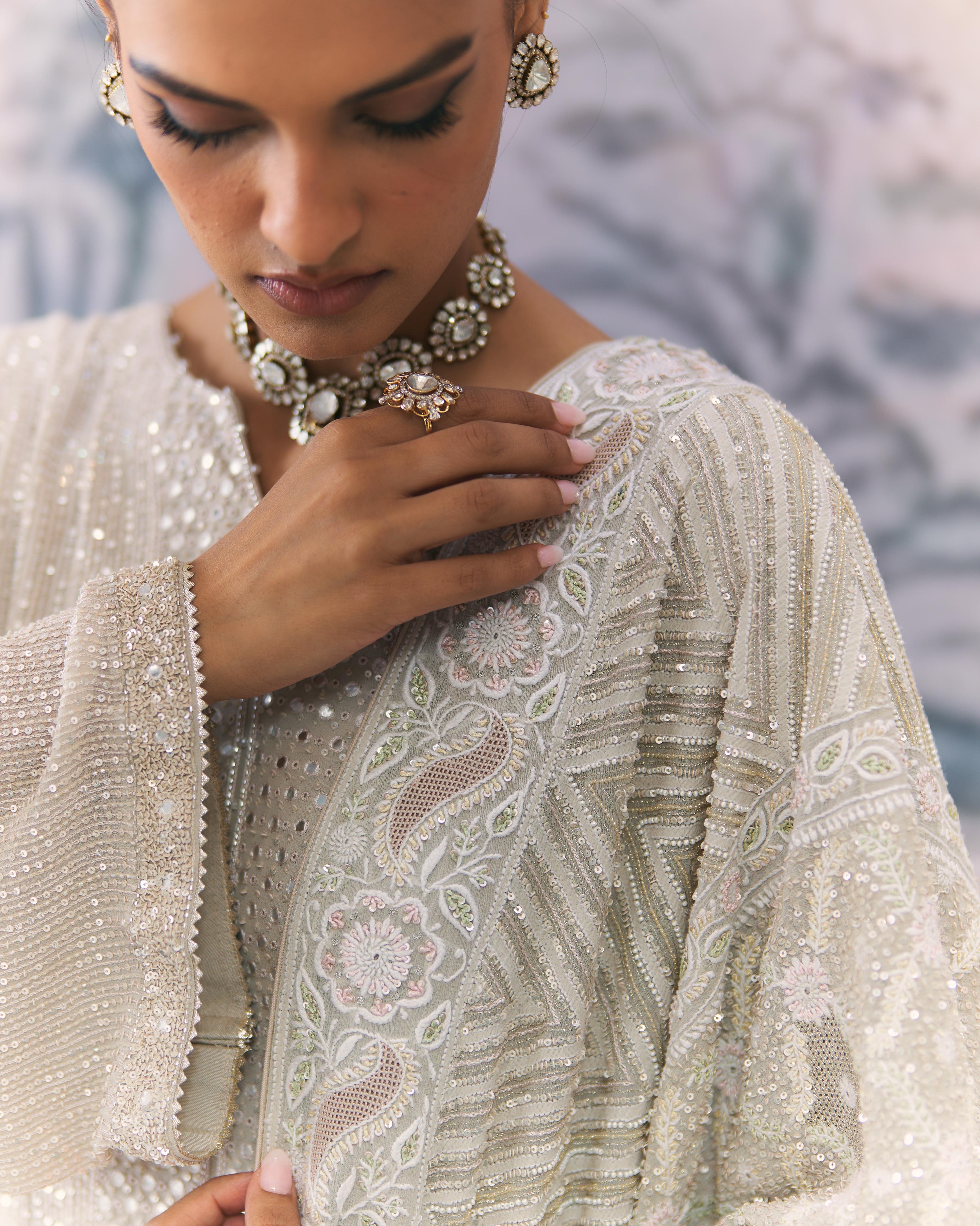 Grey Statament Heavy Chikankari Dupatta Set