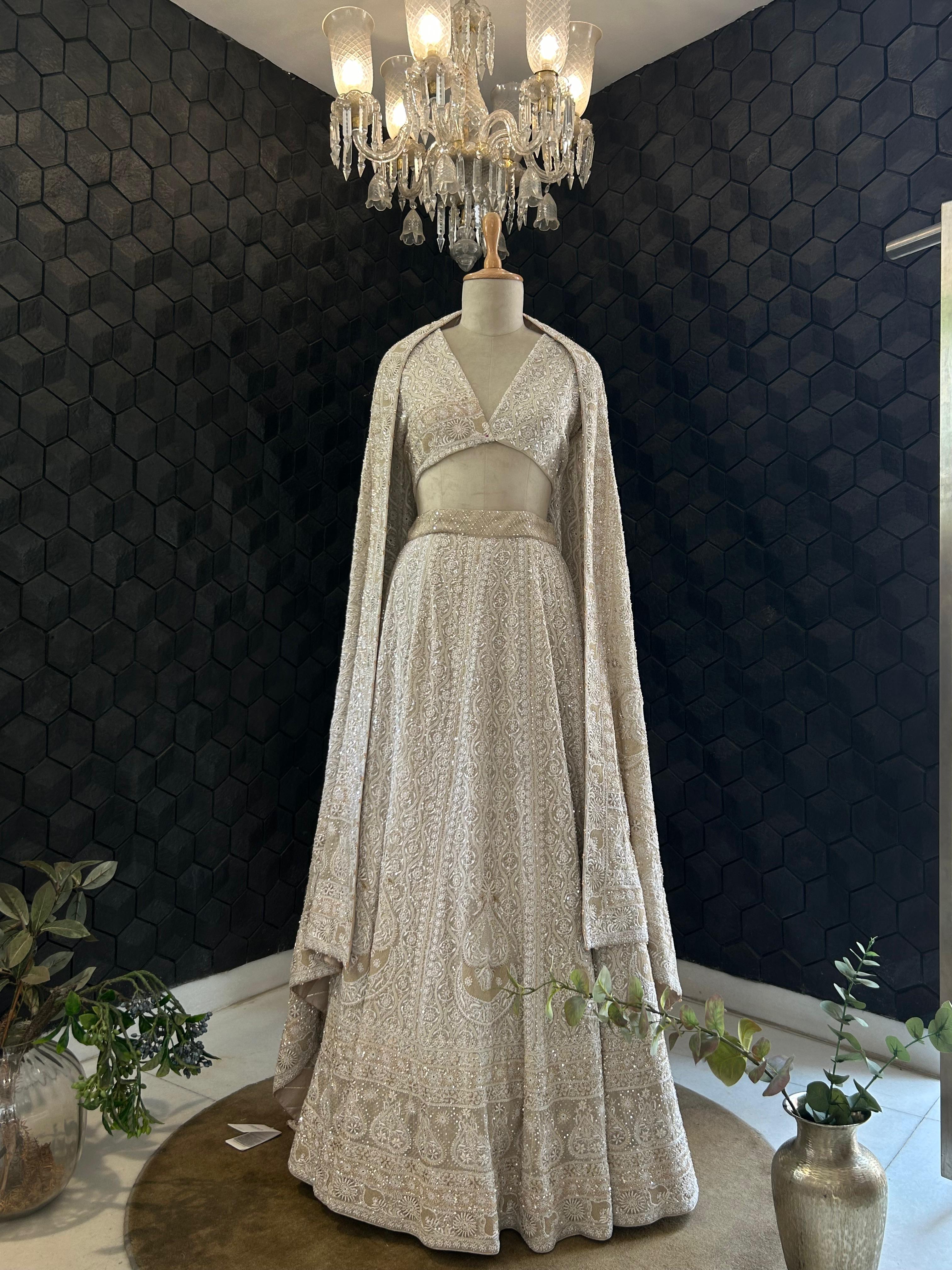 Ivory Georgette Ek -Taar Chikankari Lehenga Set