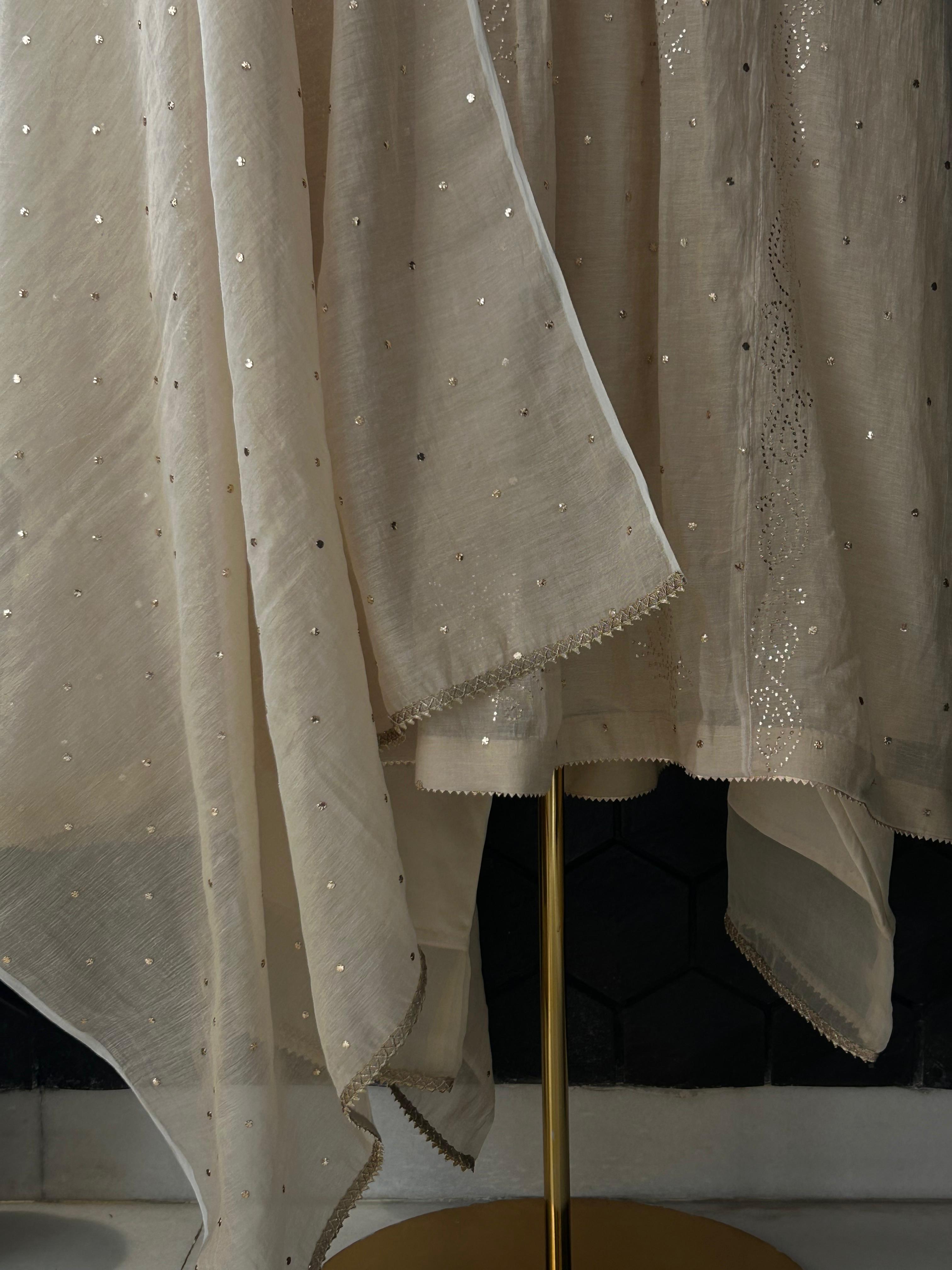 Beige mukaish tissue kurta set