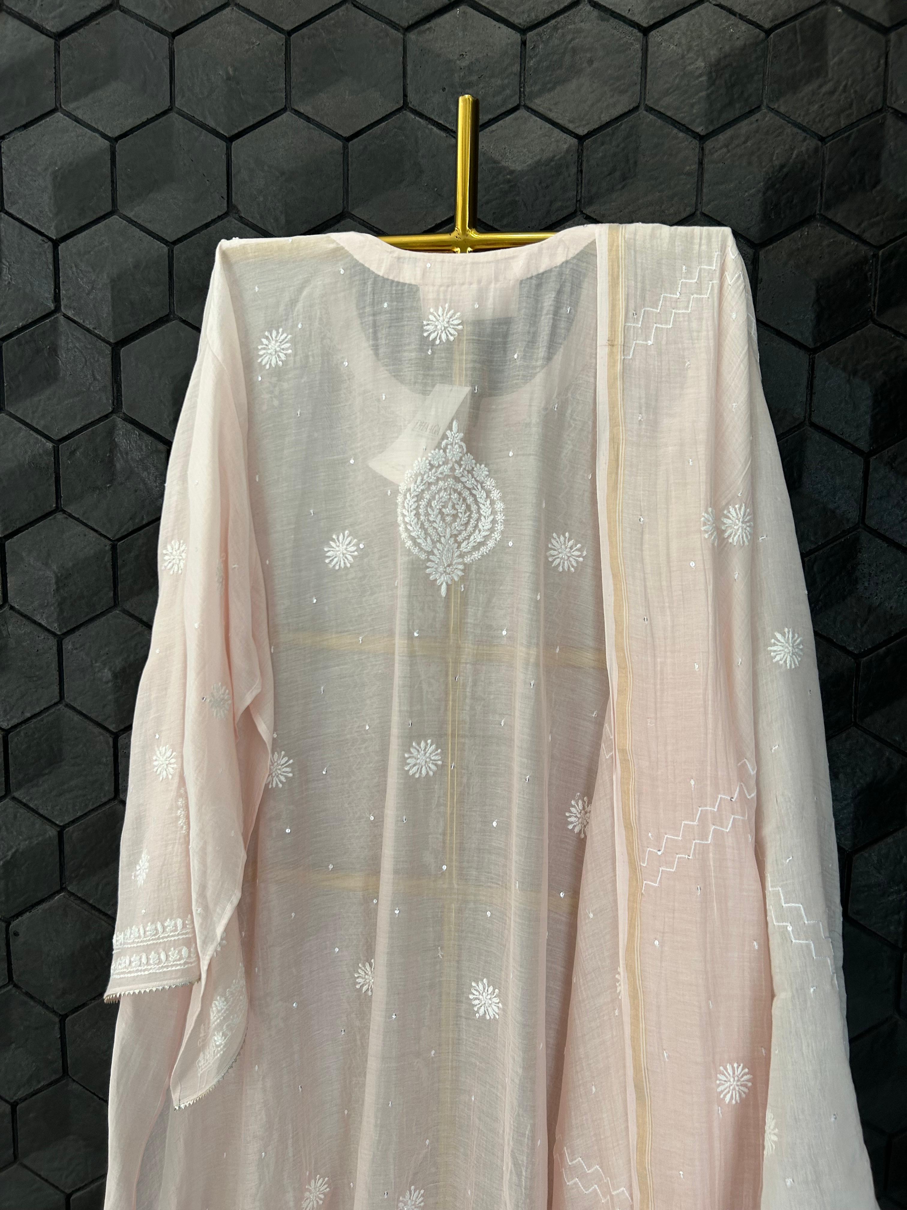 Pink mul chanderi chikanakri kurta set
