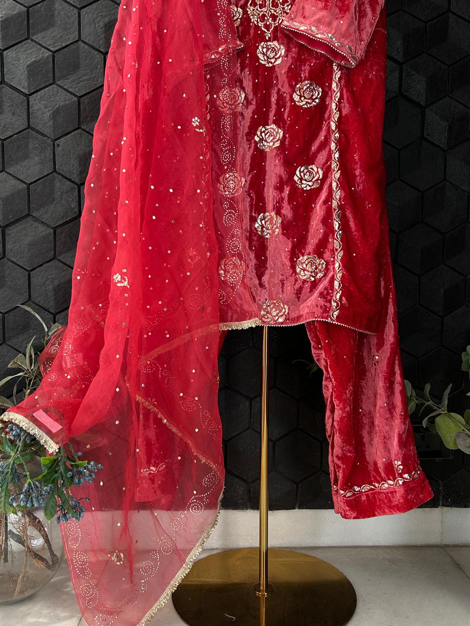 Red Velvet Mukaish kurta set
