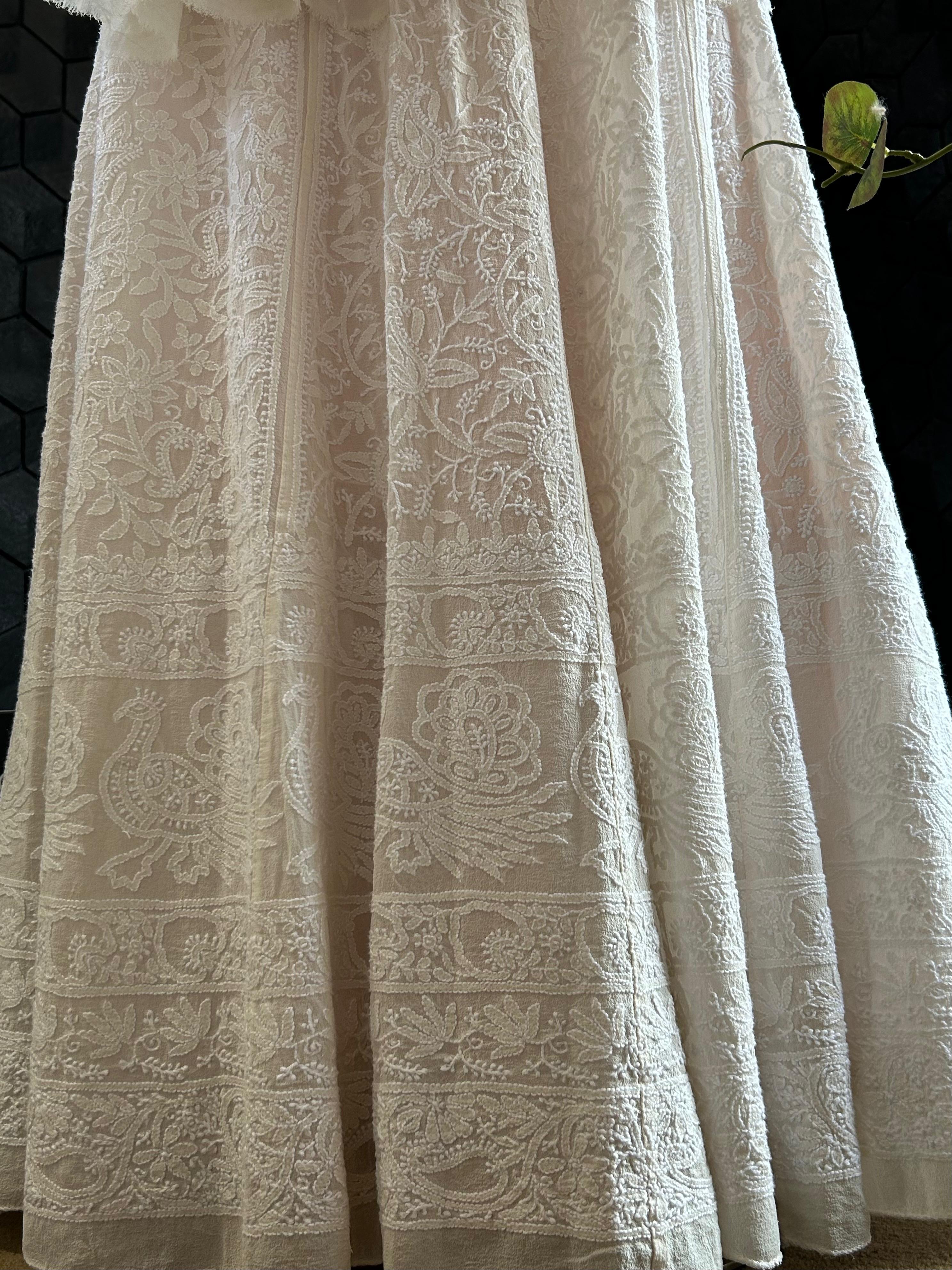 White Georgette ek-taar chikankari lehenga set