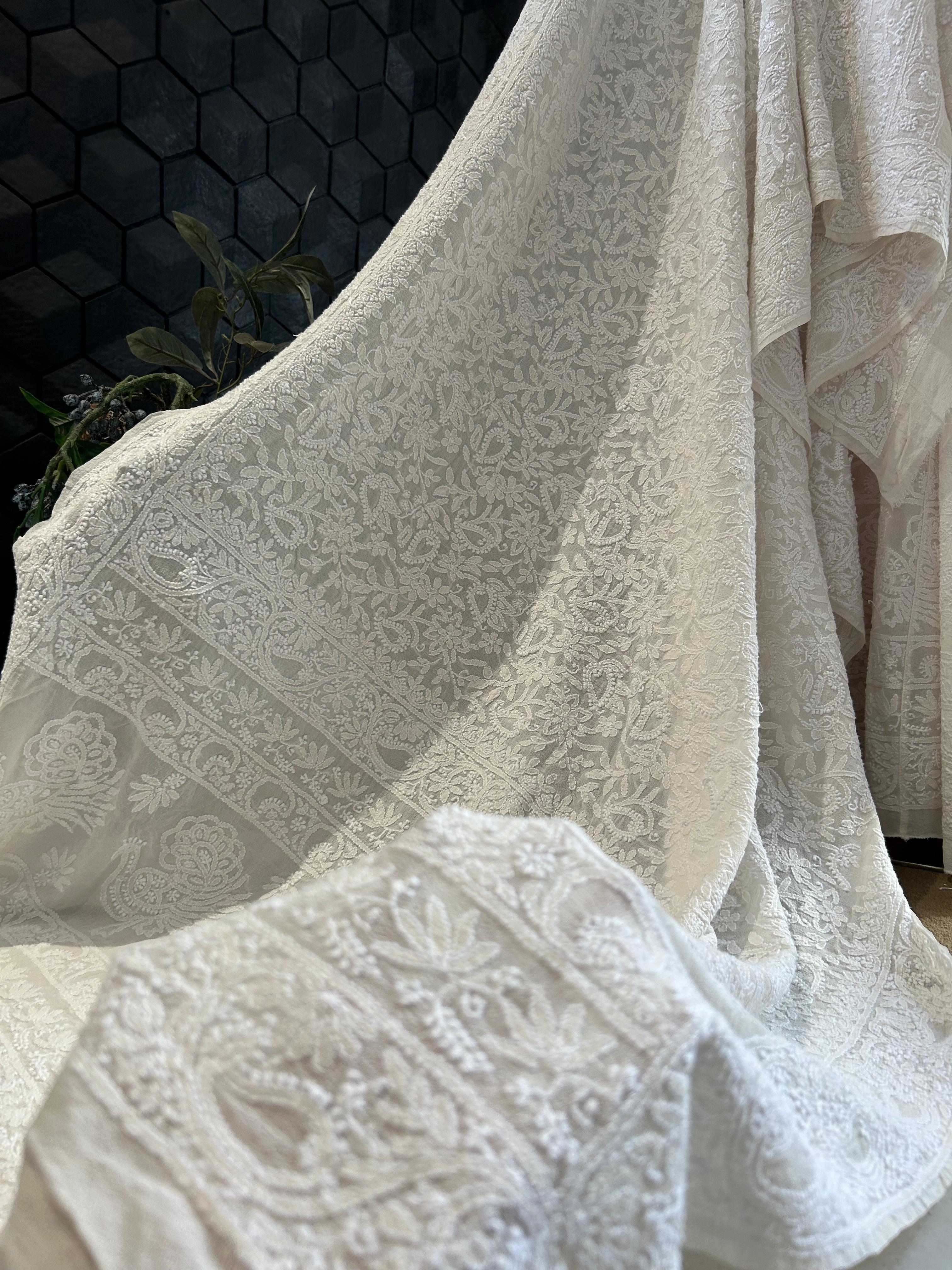 White Georgette ek-taar chikankari lehenga set