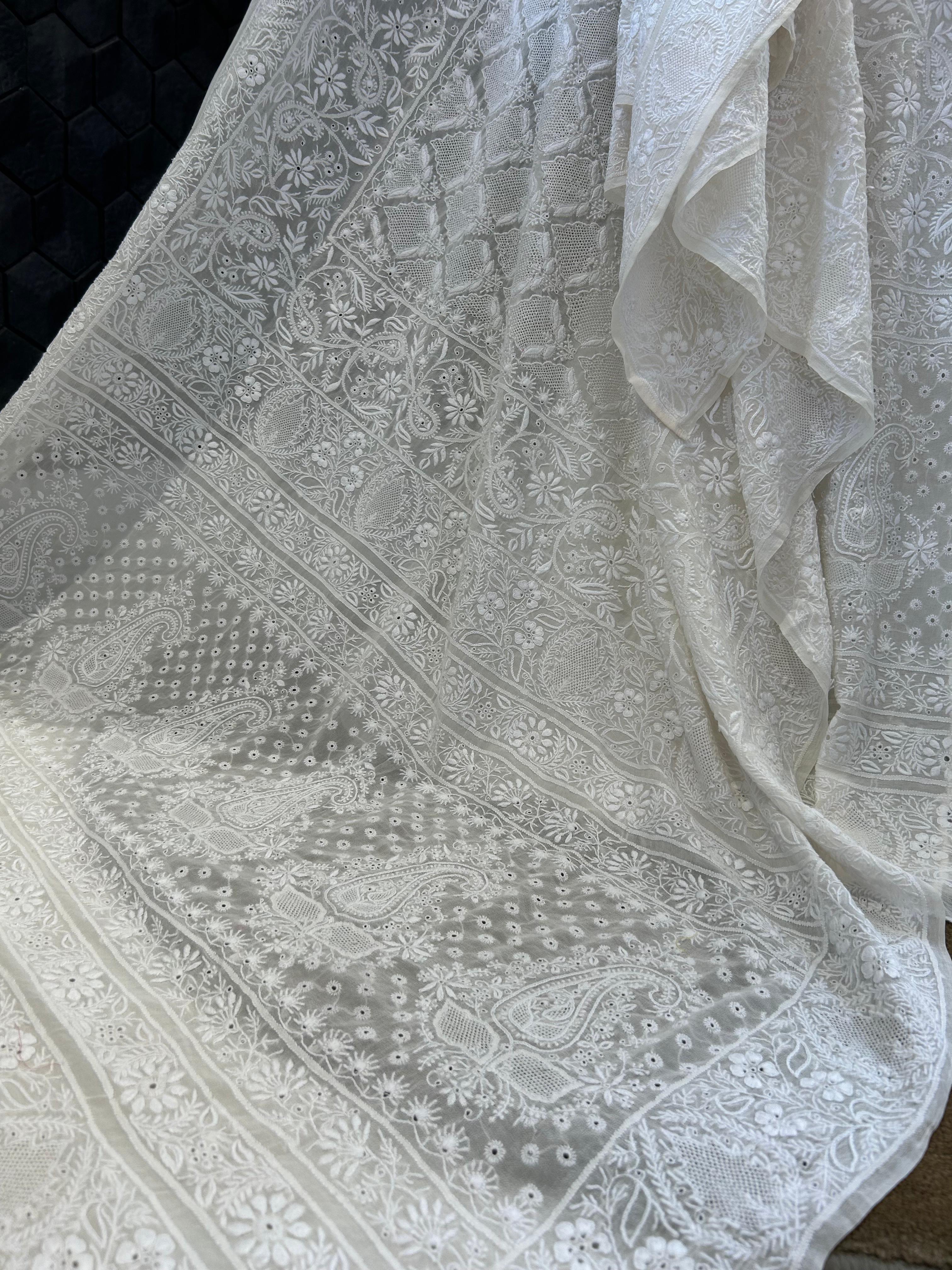 White Georgette ek - taar chikankari lehenga set