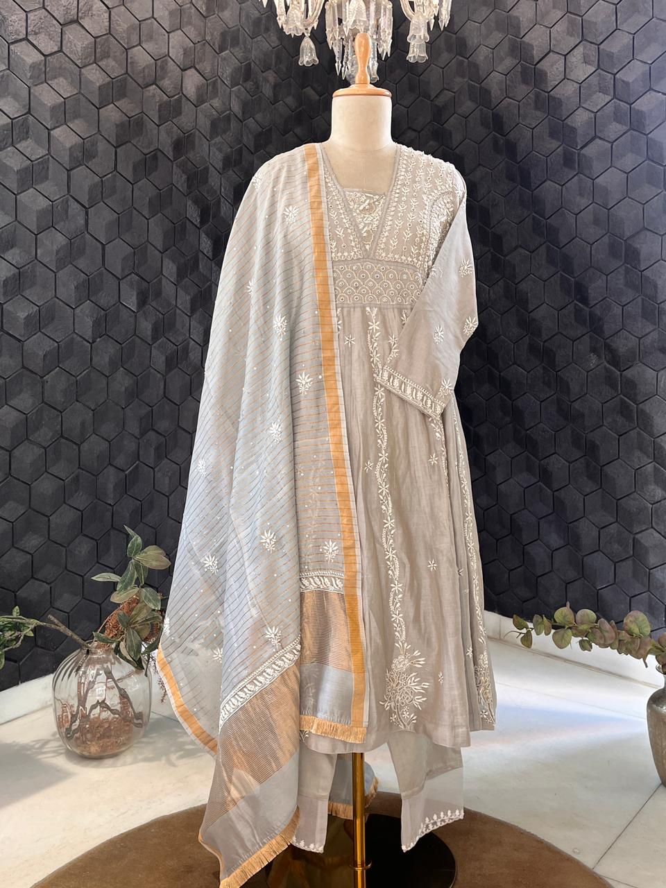 Grey A-line Striped Tissue