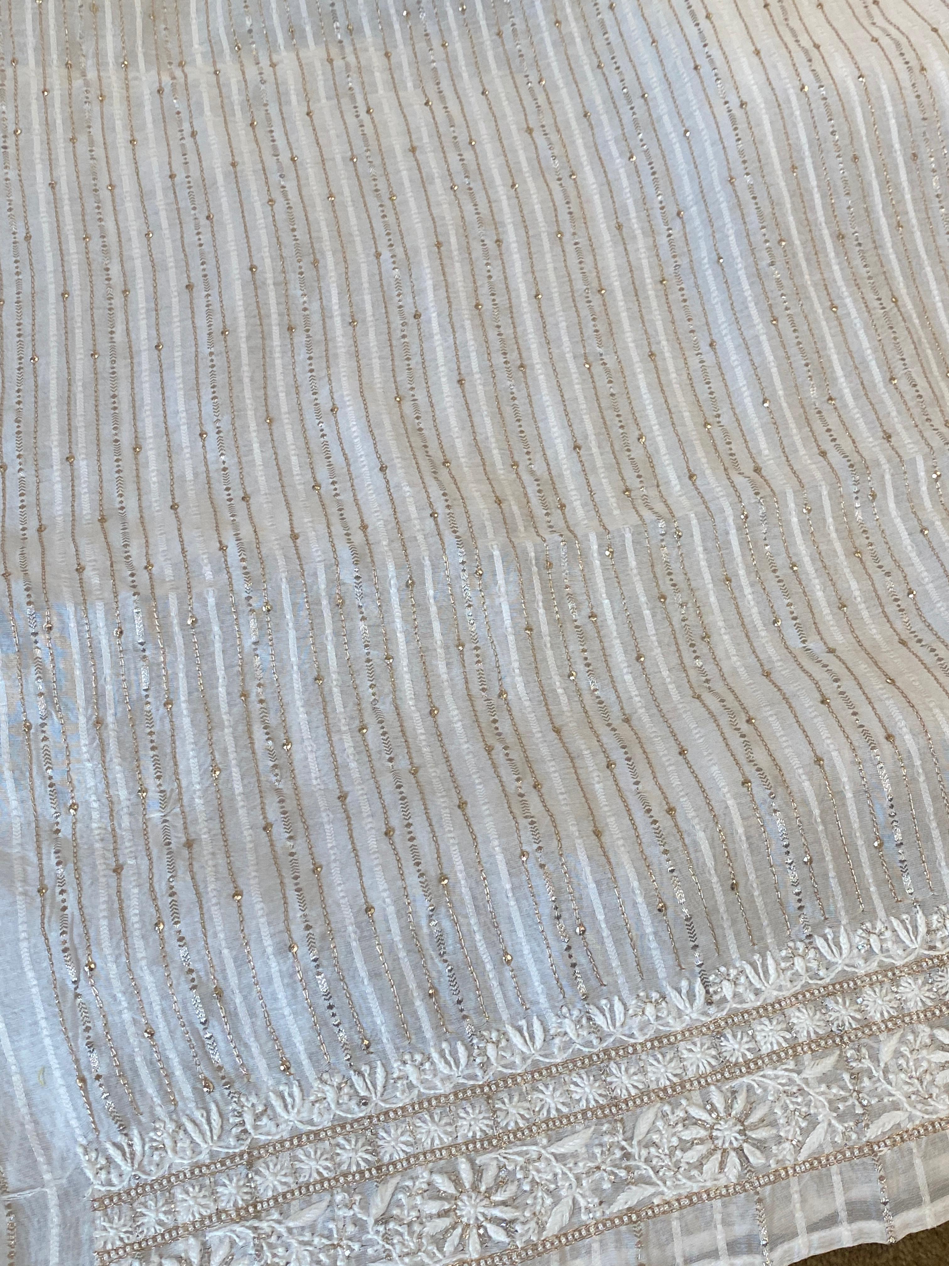 White mul chanderi chikankari men kurta