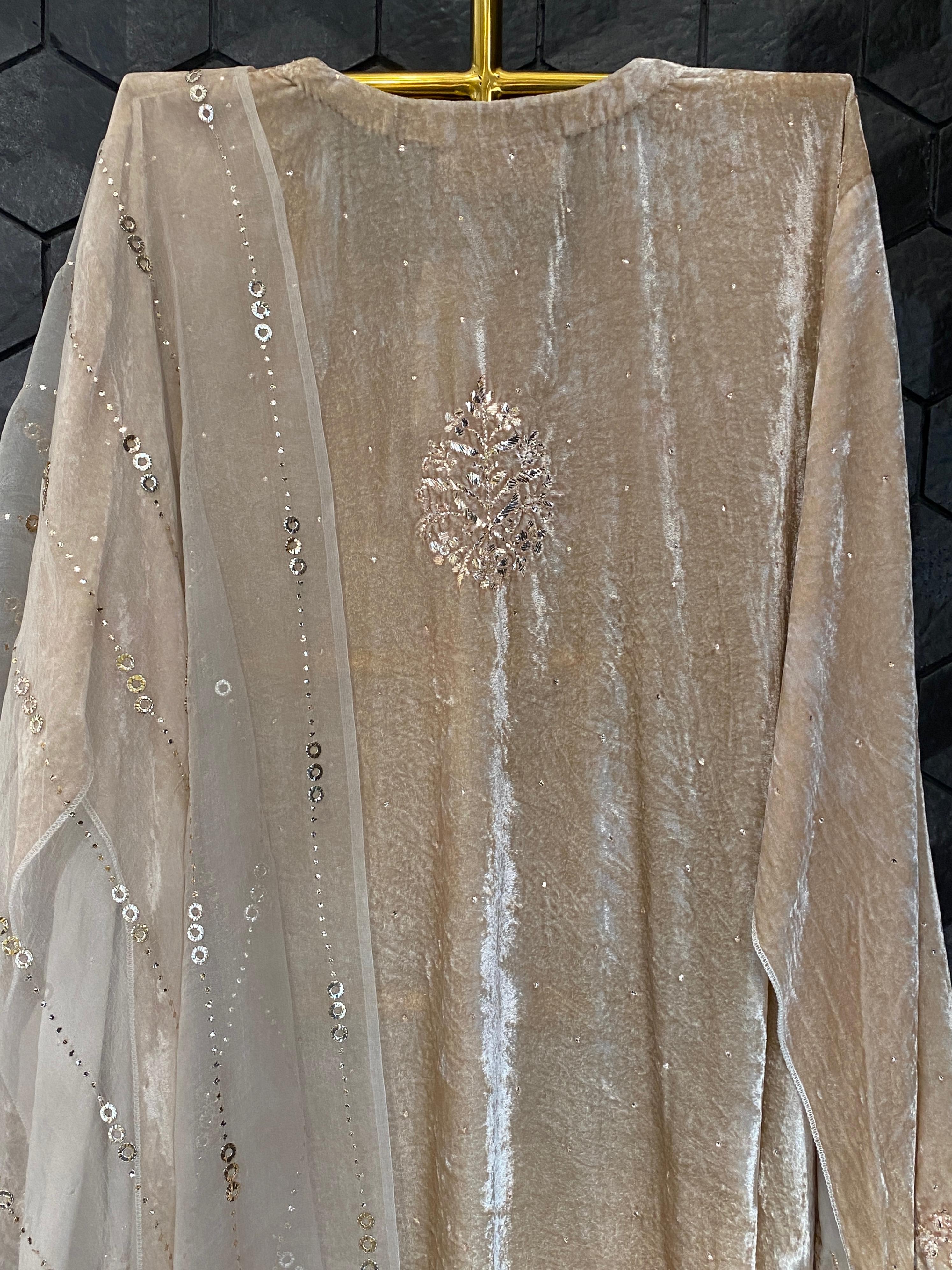 Brown velvet mukaish kurta set