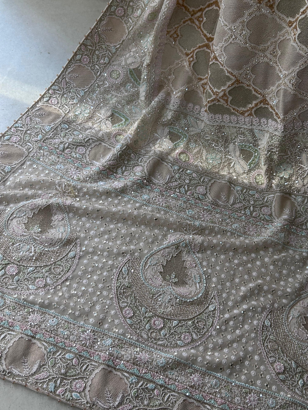 Ruhani Saree - Ivory Georgette Do-Taar Chikankari Saree