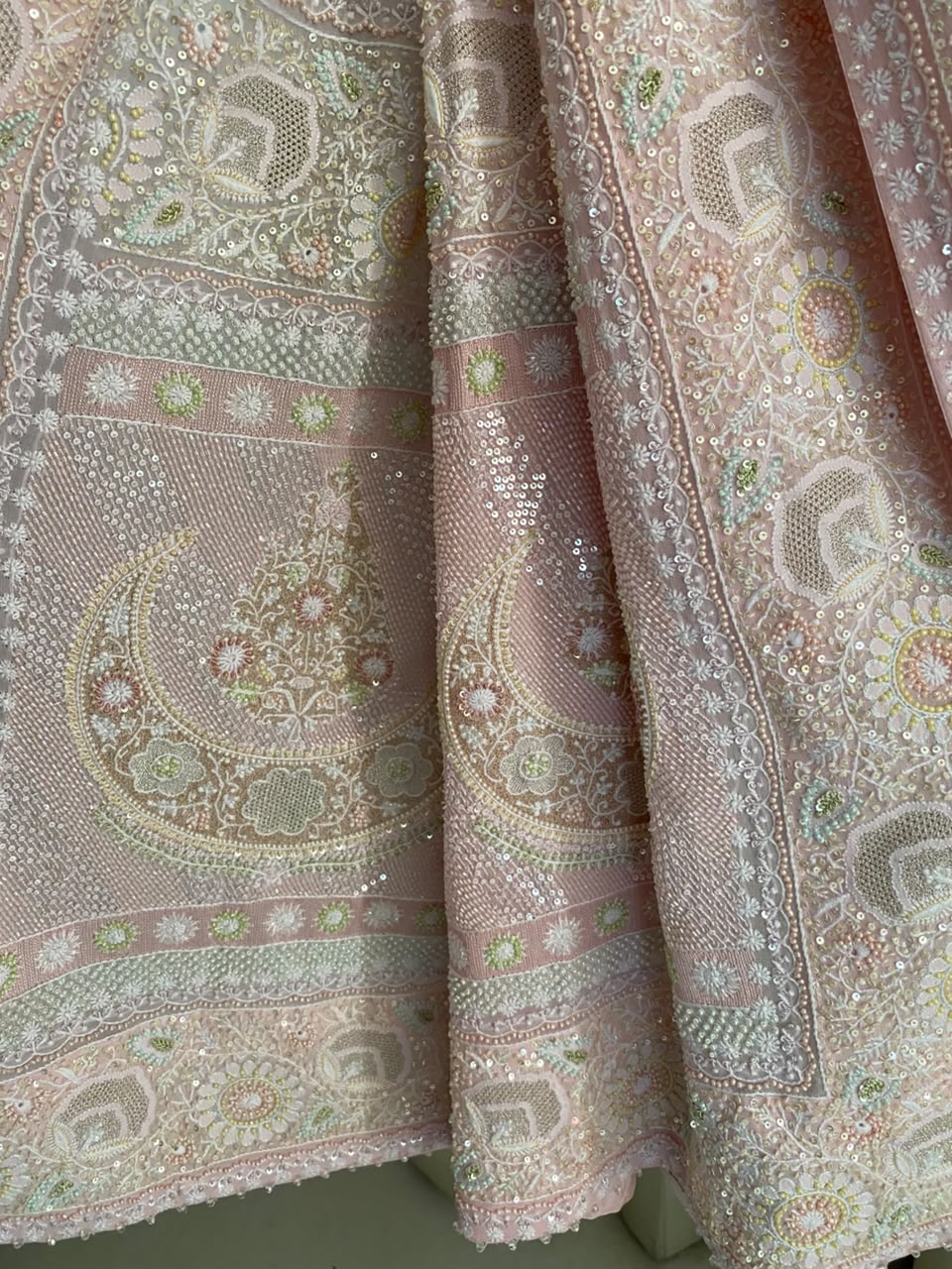 Pink georgette ek-taar chikankari dupatta