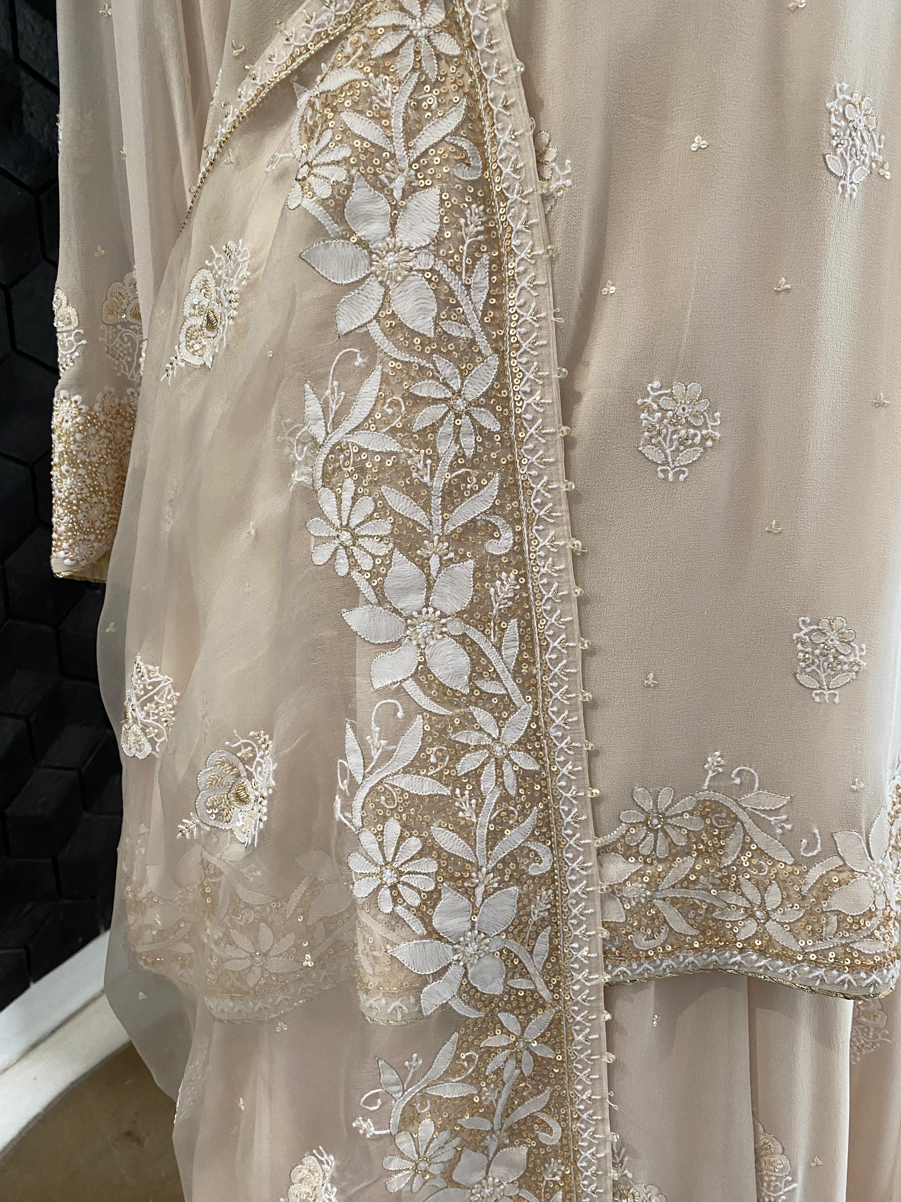 Ek-taar kasab jaali Floral boota Sharara set