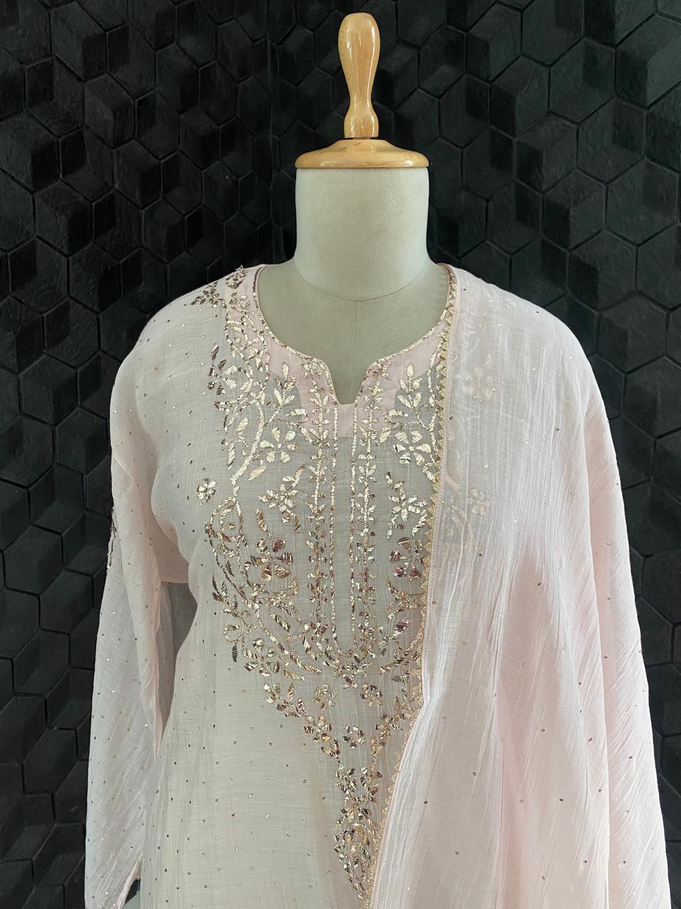 pink mul chanderi kaamdani kurta set