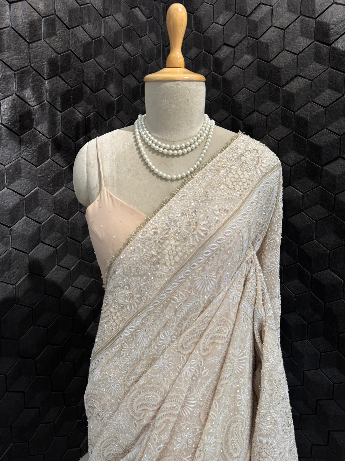 Classic Ivory & Gold Saree in Paisley Motifs