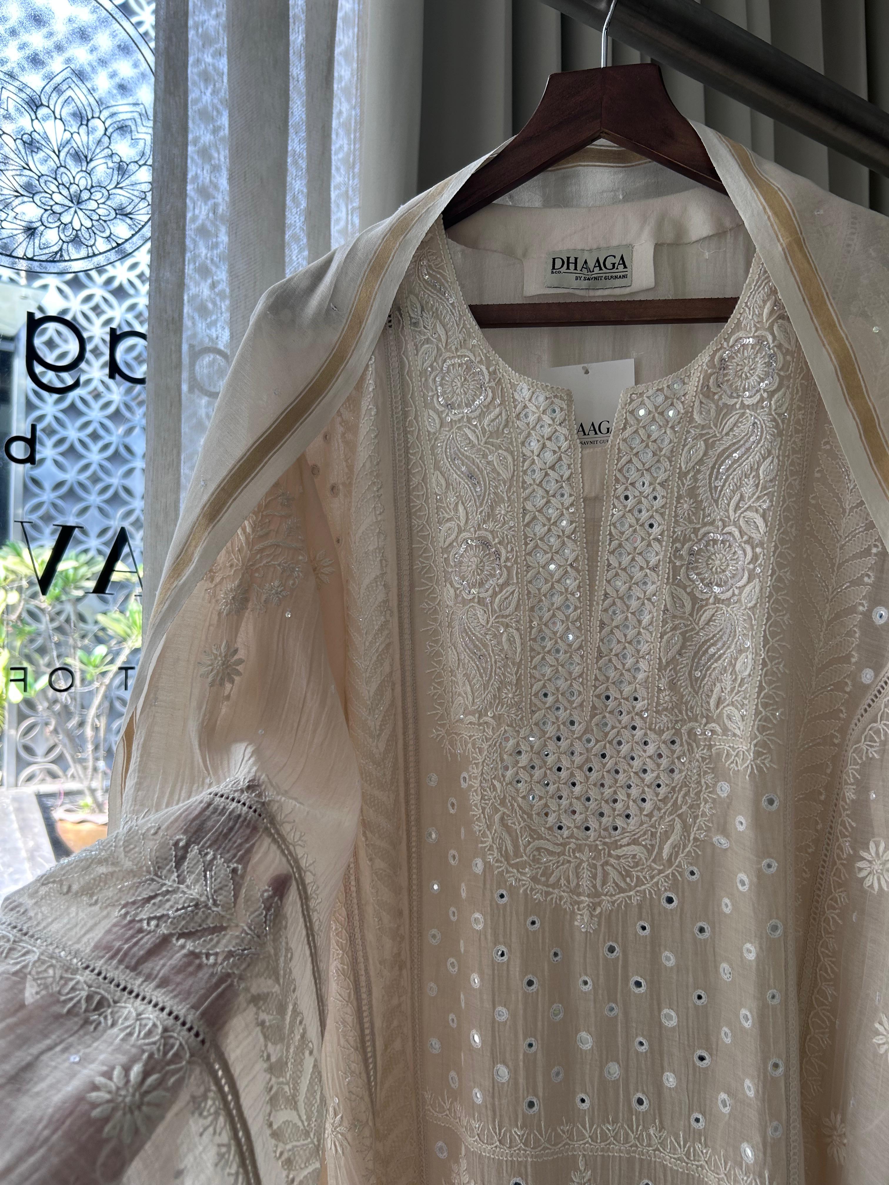 Ivory mul chanderi chikankari kurta set