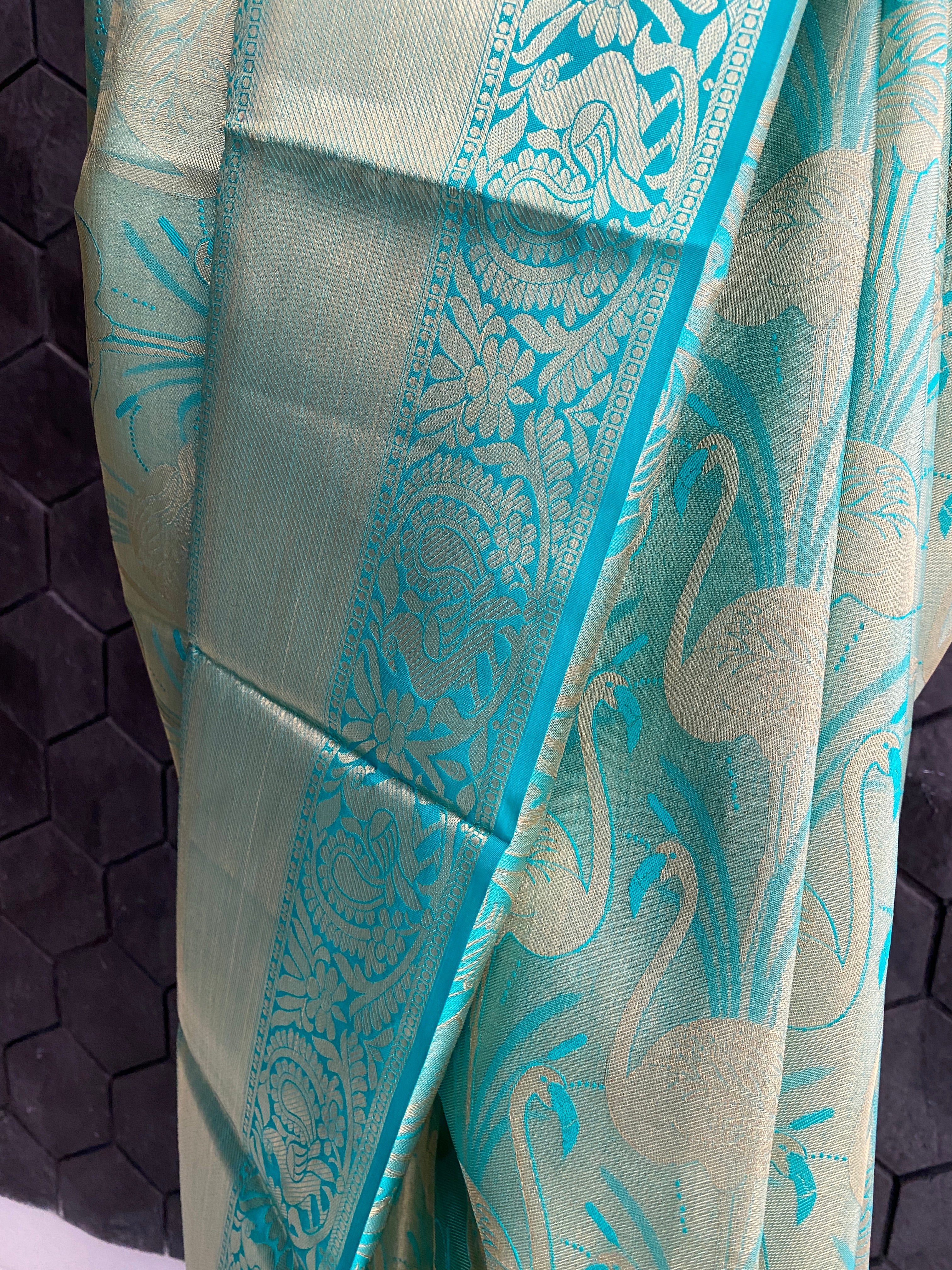 Turquoise Silk Saree With Gold Zari Work