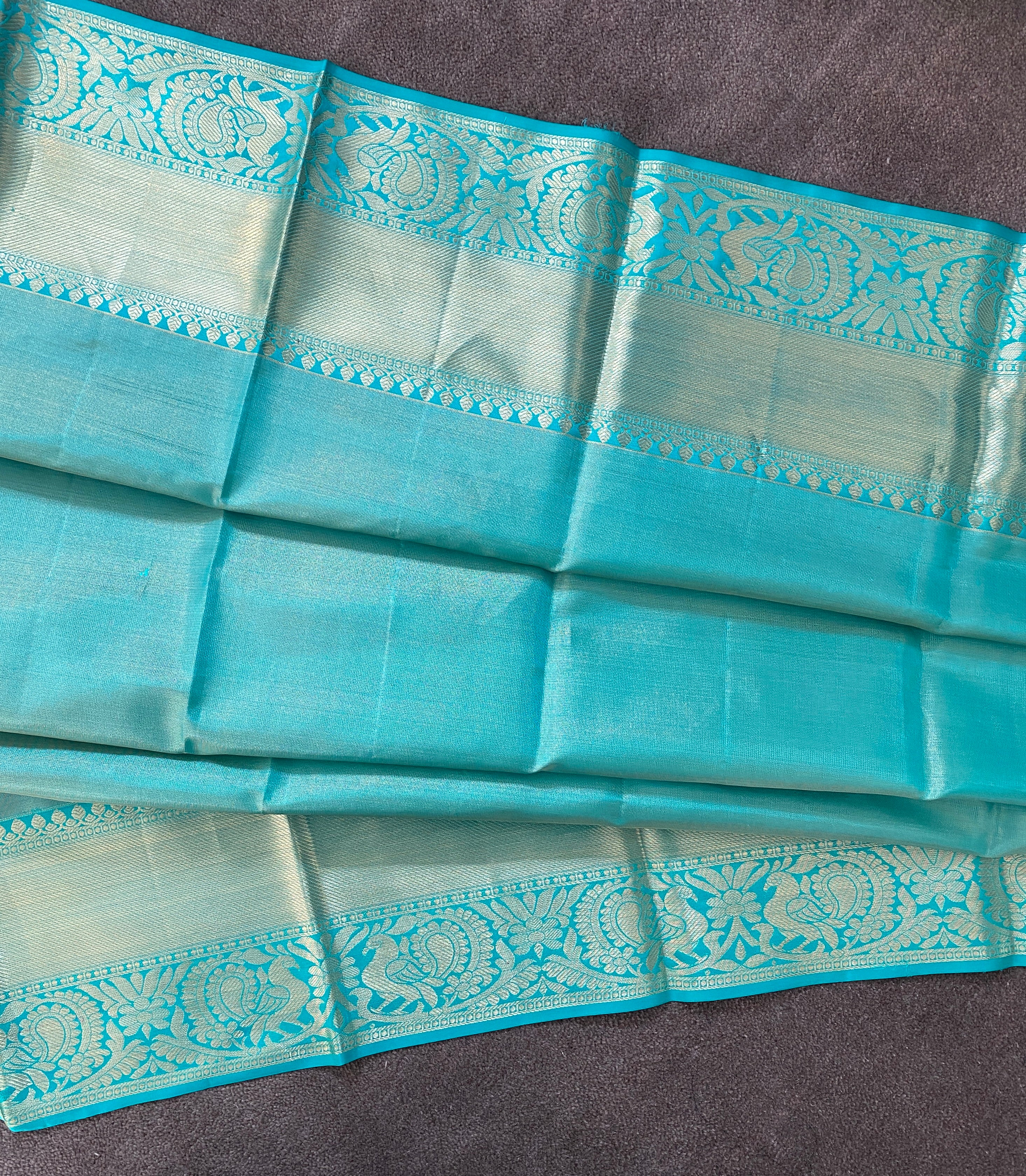 Turquoise Silk Saree With Gold Zari Work