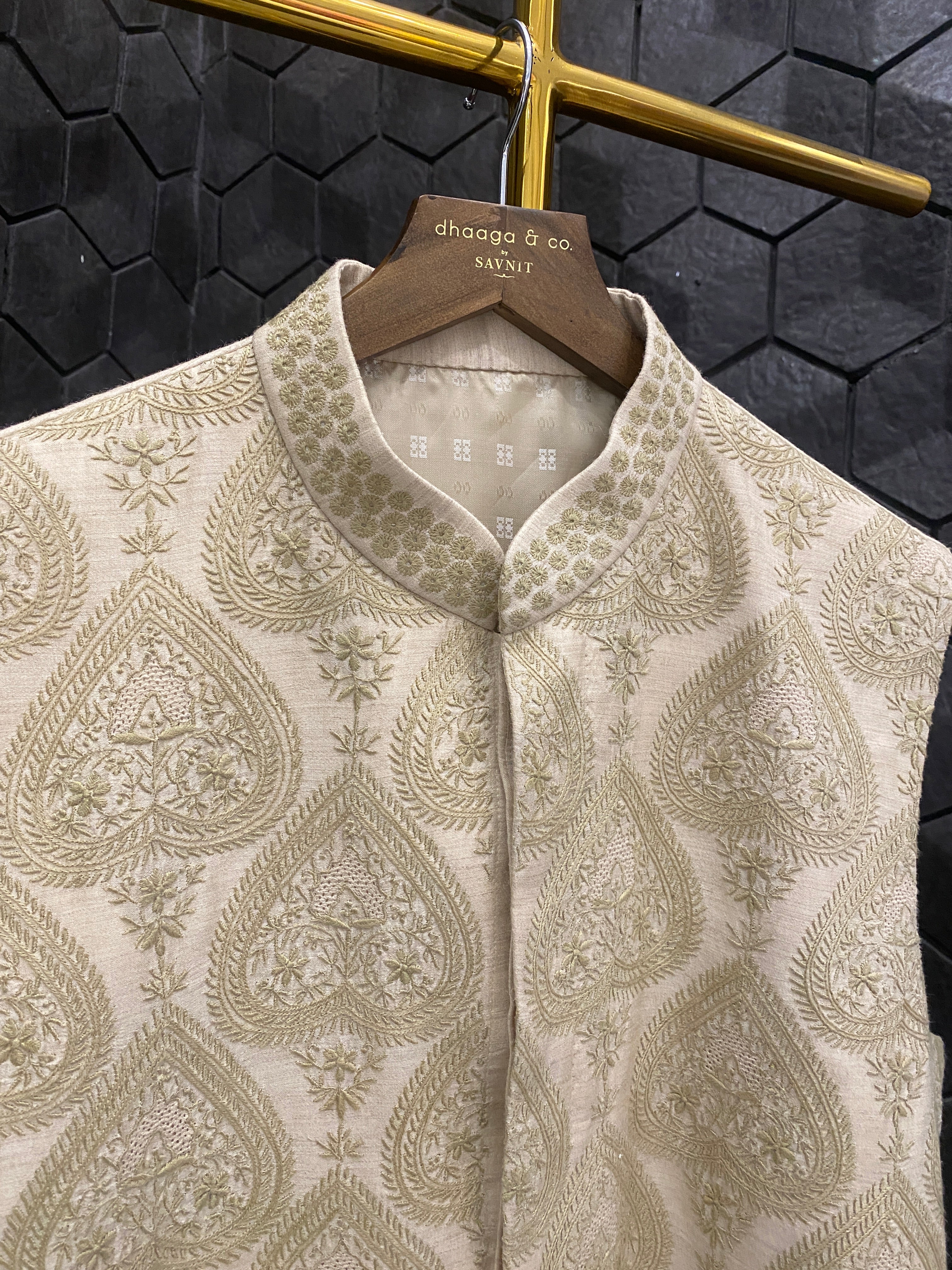 Mens munga silk chikankari sadri / waistcoat