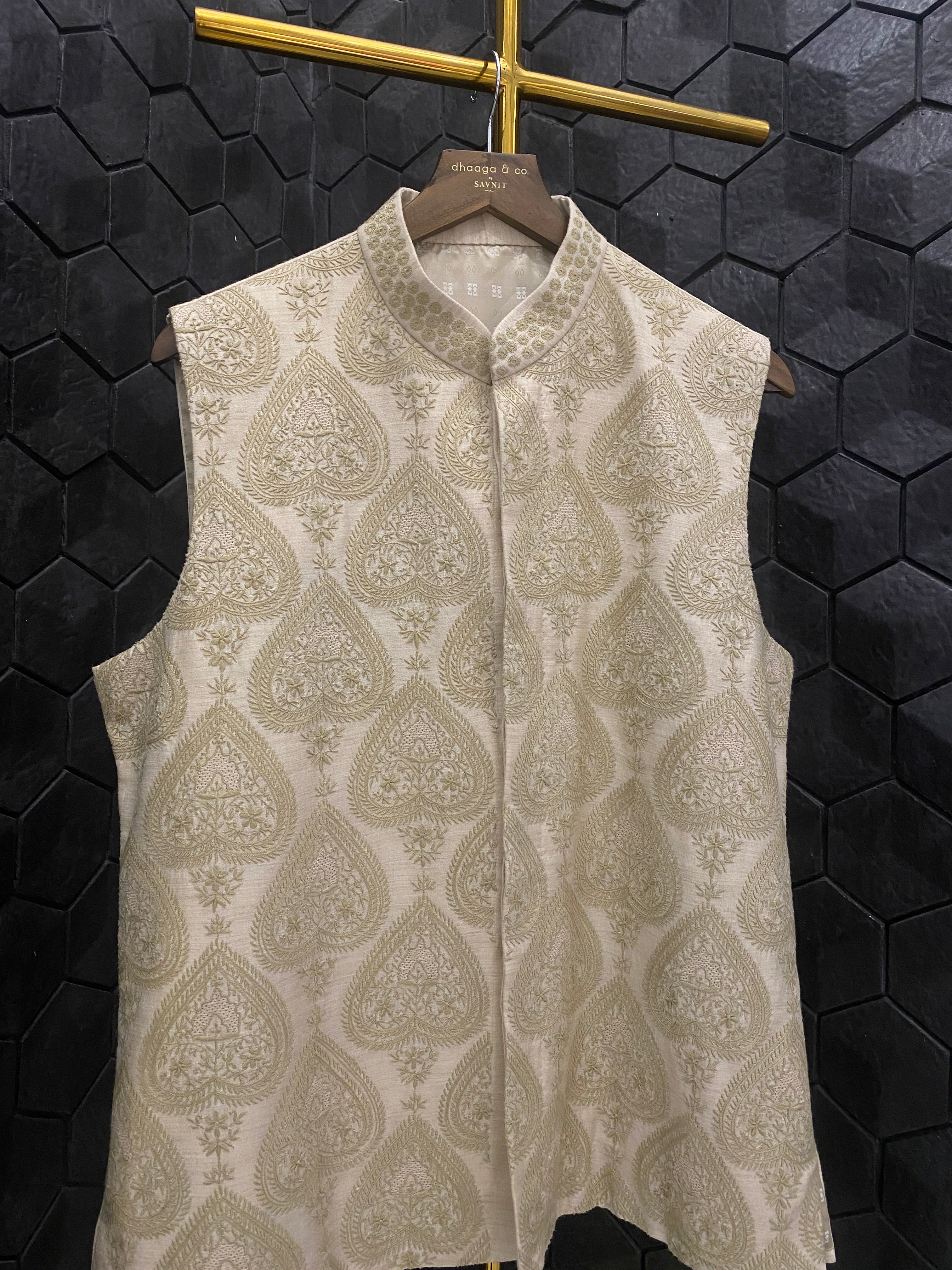 Mens munga silk chikankari sadri / waistcoat