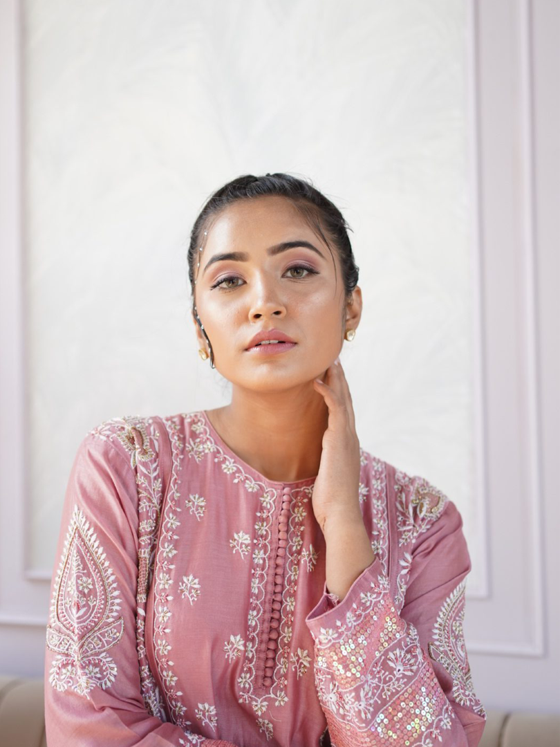 CHANDERI CORAL PINK KURTA WITH LUCKNOWI CHIKANKARI