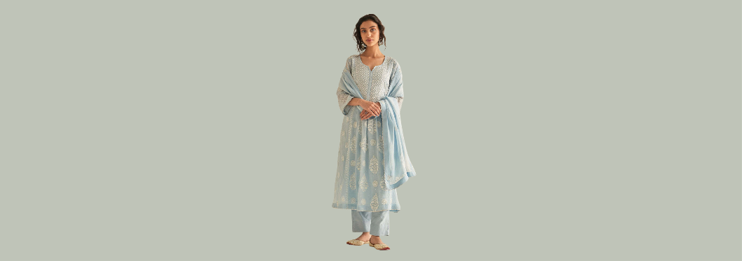 Elegant Style: Dhaaga's Chikankari Kurta Sets