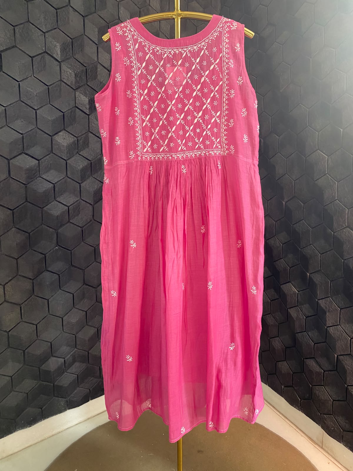Magenta Ombre Sleeveless Chikankari dress