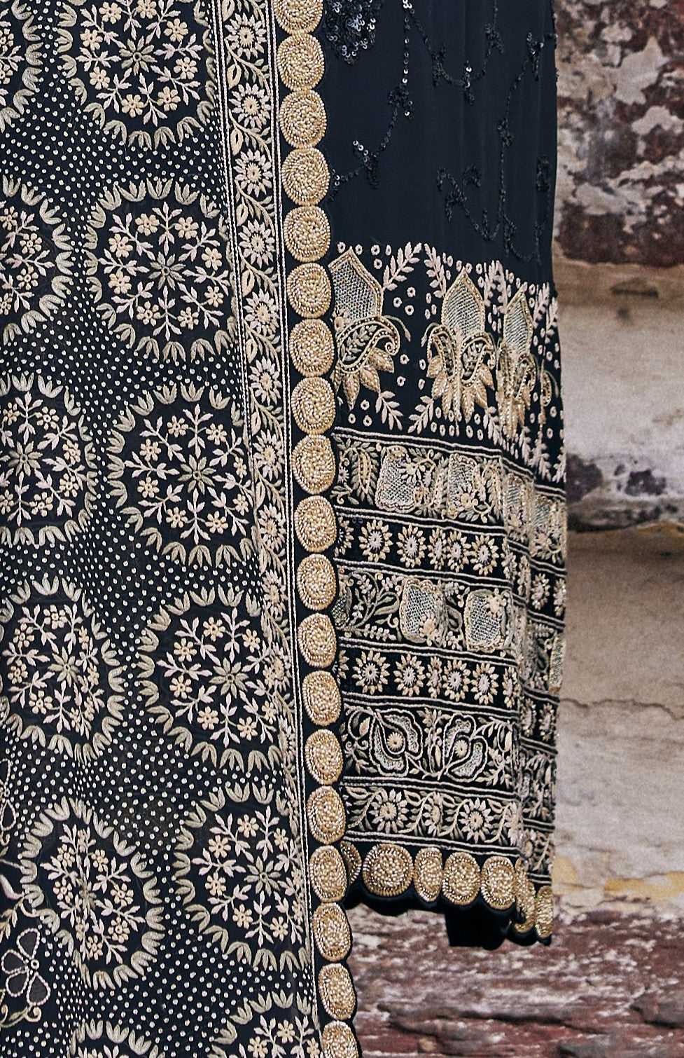 Zaira Kurta Set - Black Do-Taar Chikankari Kurta Set