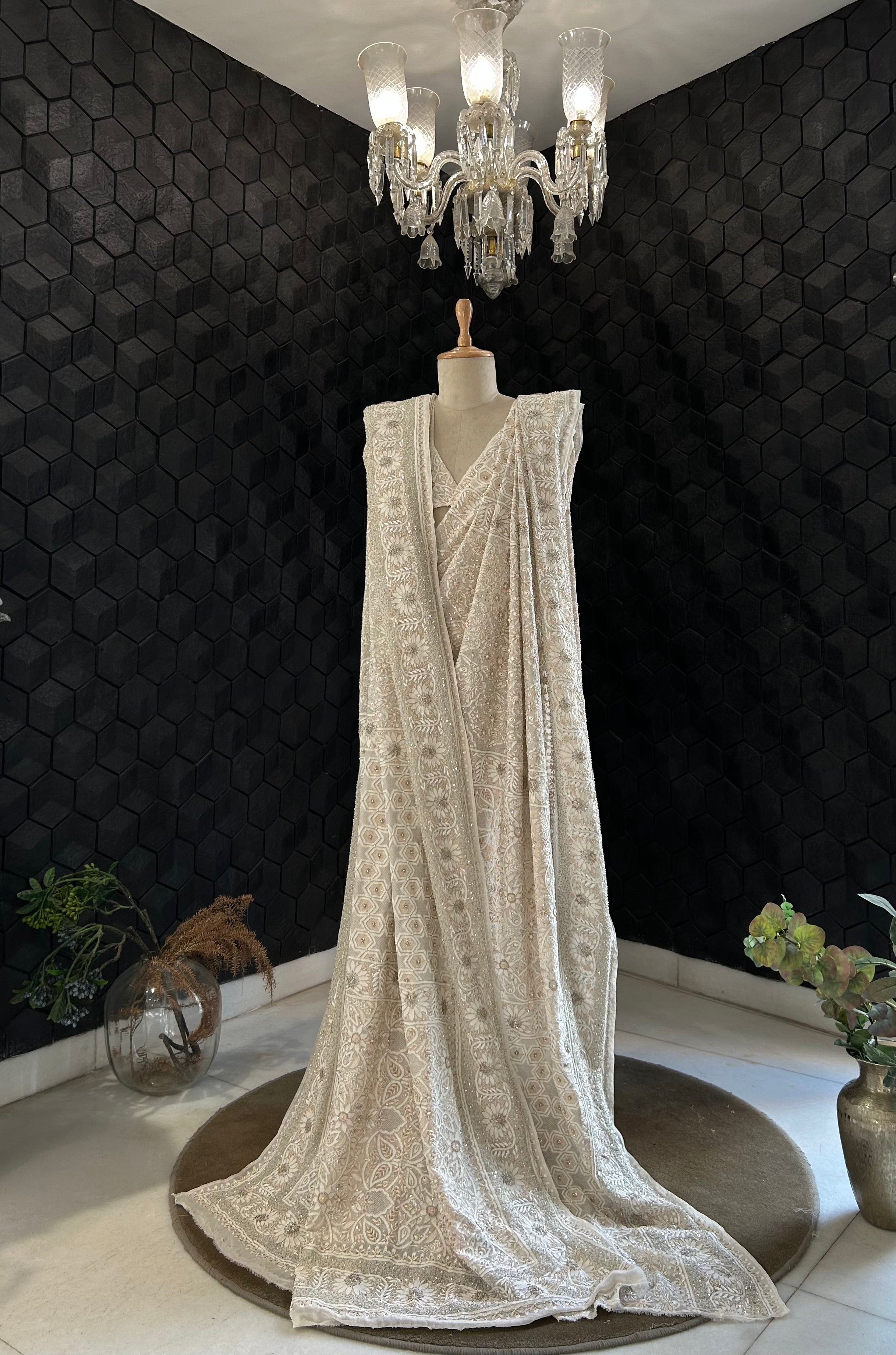 Premium Off White Georgette Ek -Taar  Resham Thread Chikankari Saree