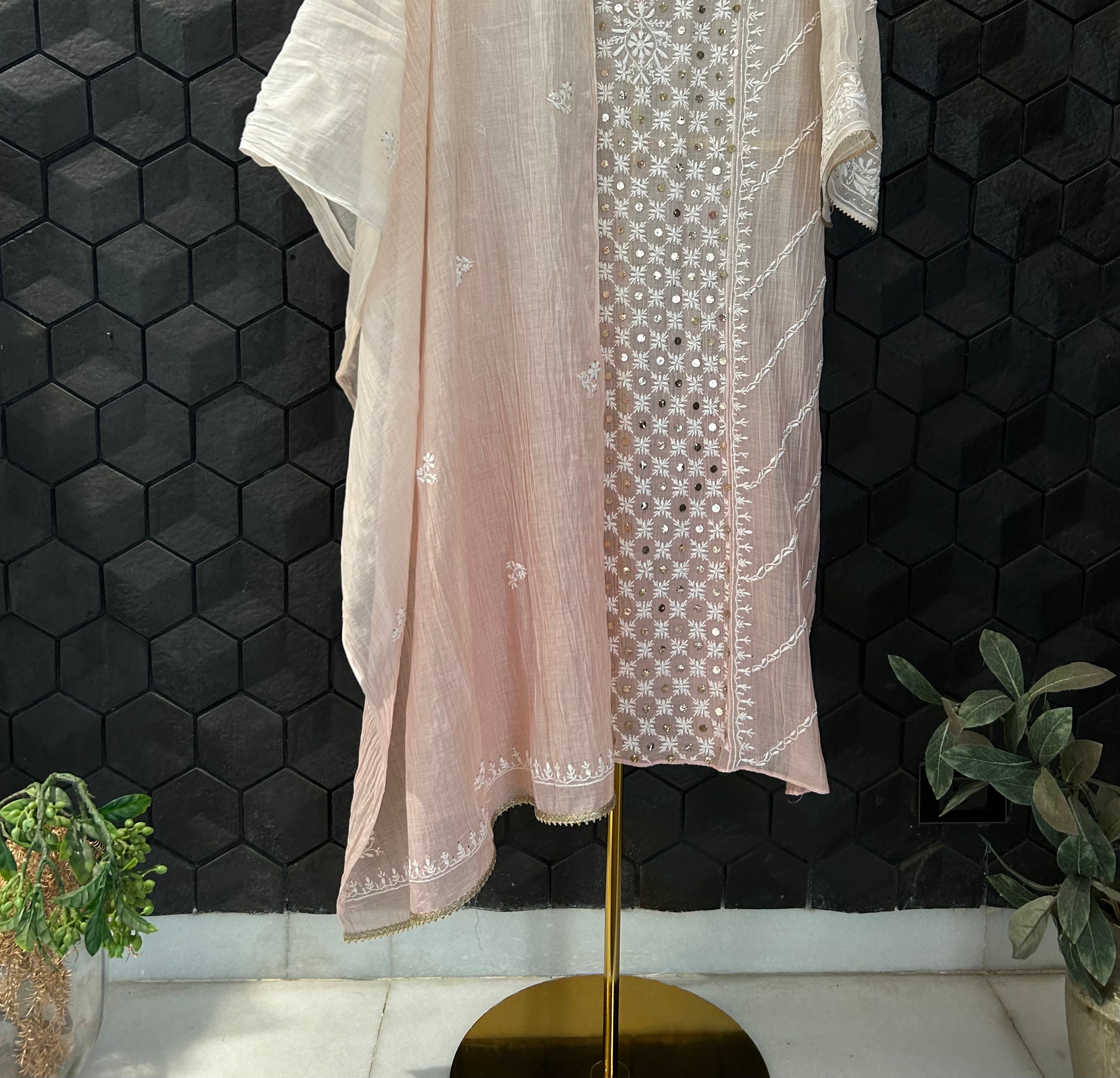 Pink Ombre  Mul Chanderi Chikankari And Mukaish Kurta Set