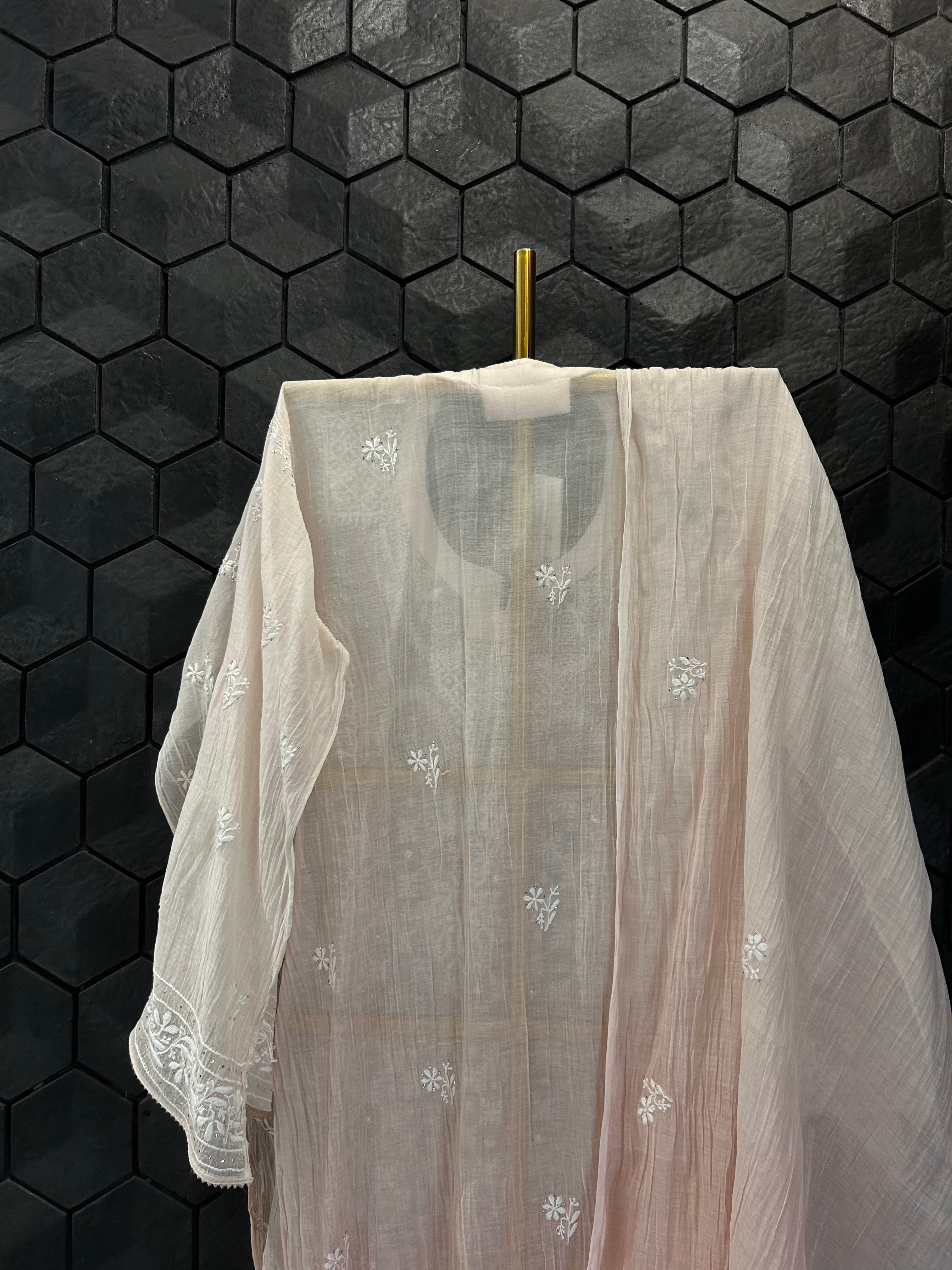 Pink Ombre  Mul Chanderi Chikankari And Mukaish Kurta Set