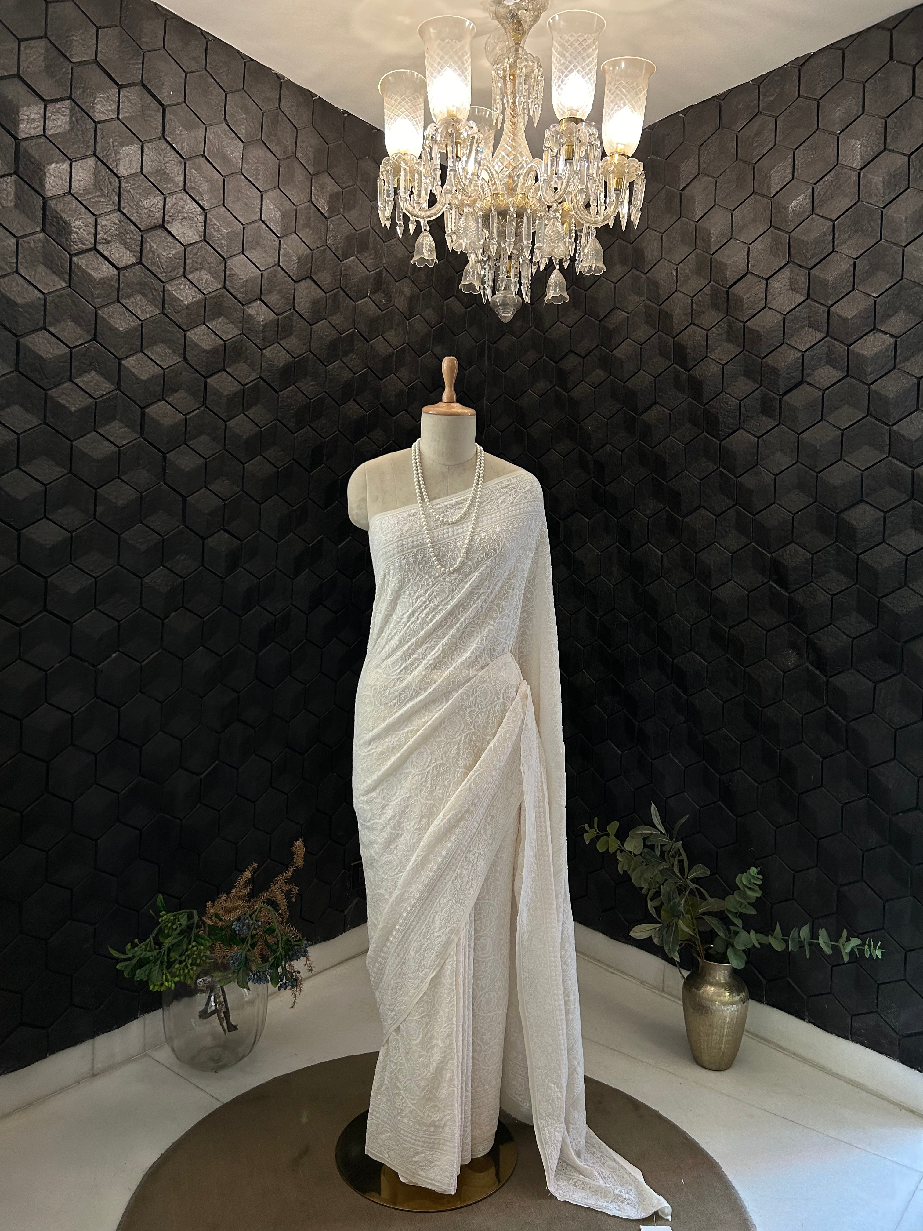 Premium White Georgette Do Taar Saree with Statement Jaal Boota