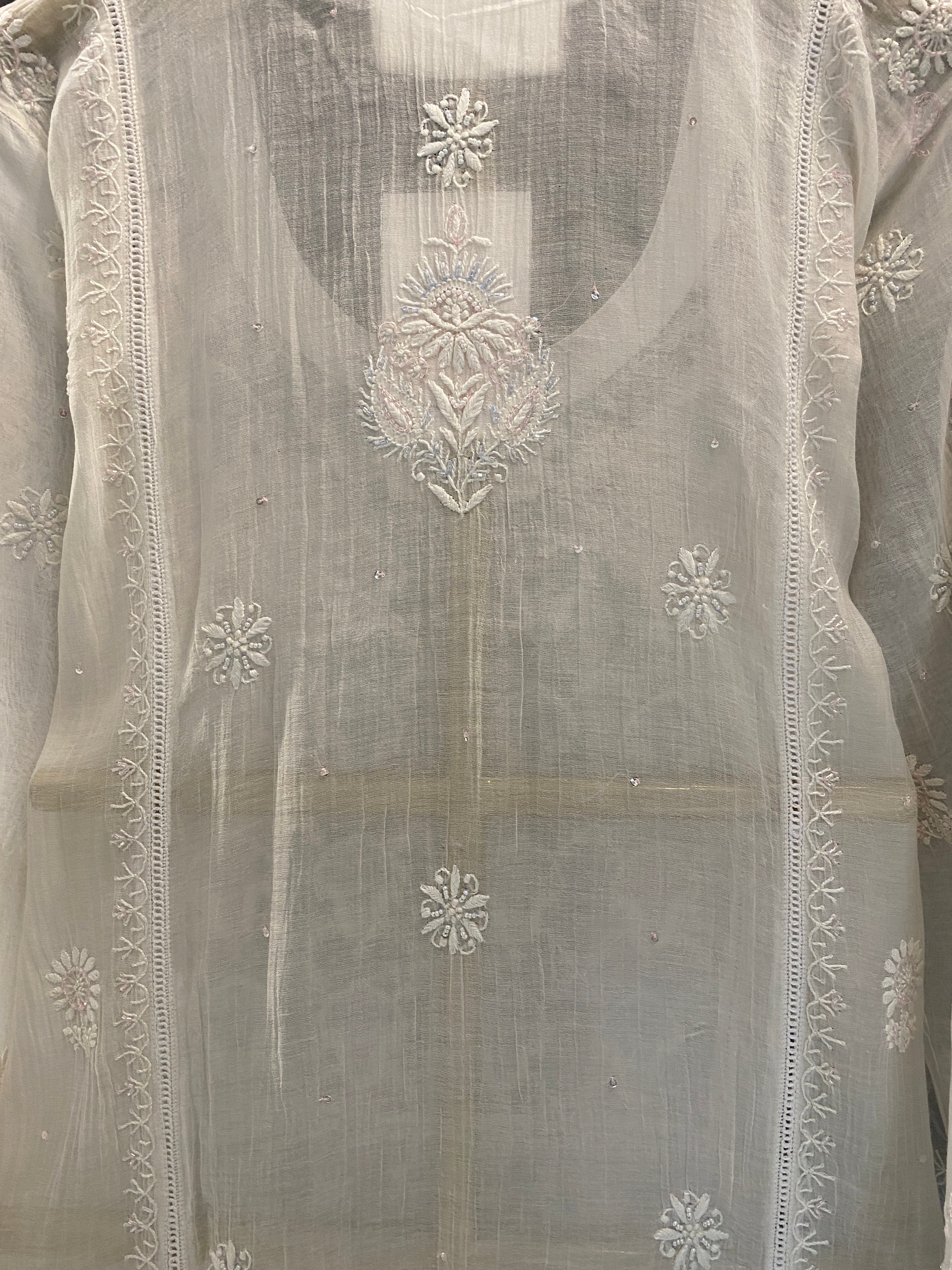 White mul chanderi chikankari kurta set