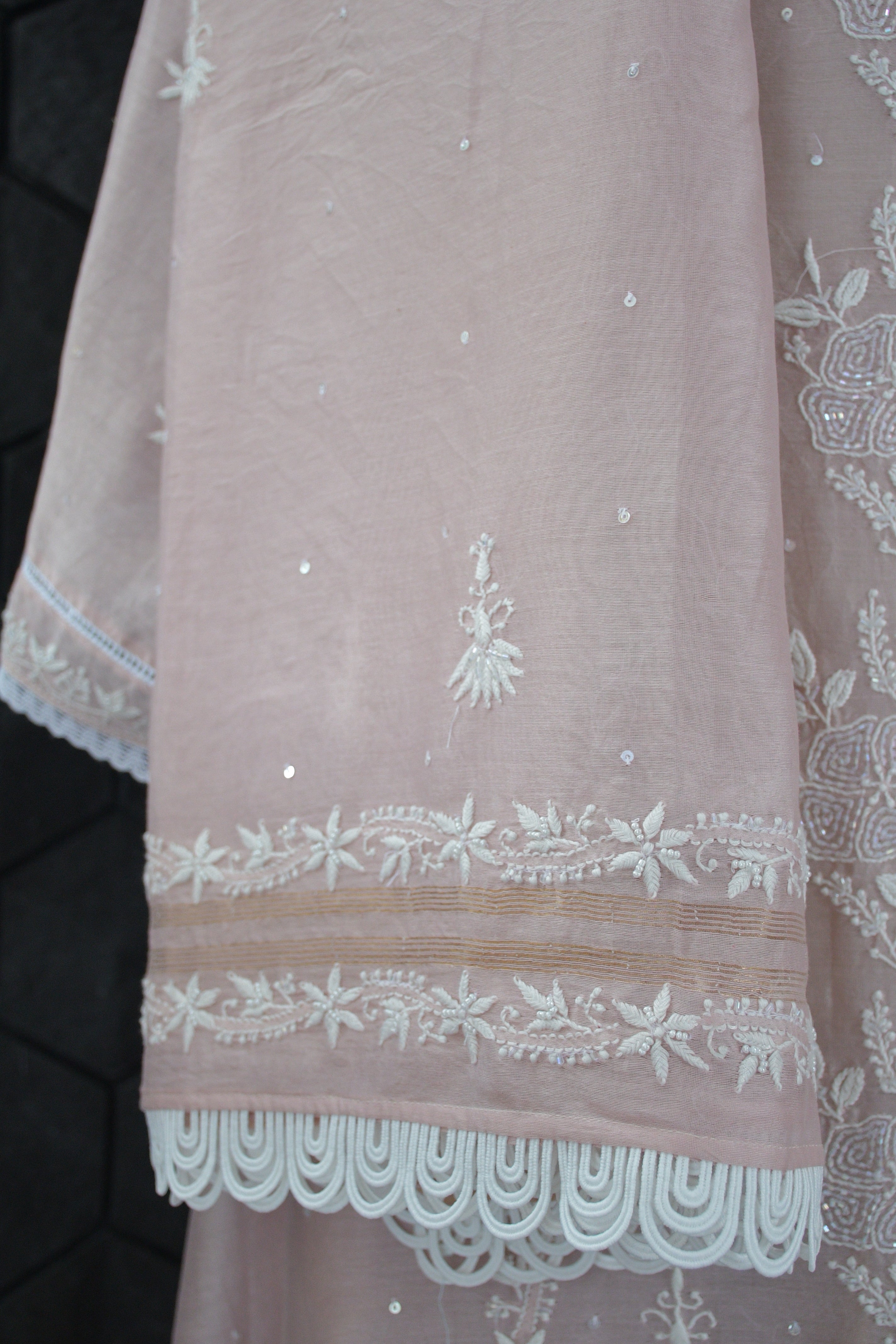 Pink mul chanderi chikankari suit set