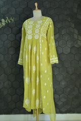 Lime Green Chanderi Bird Flower Kurta set