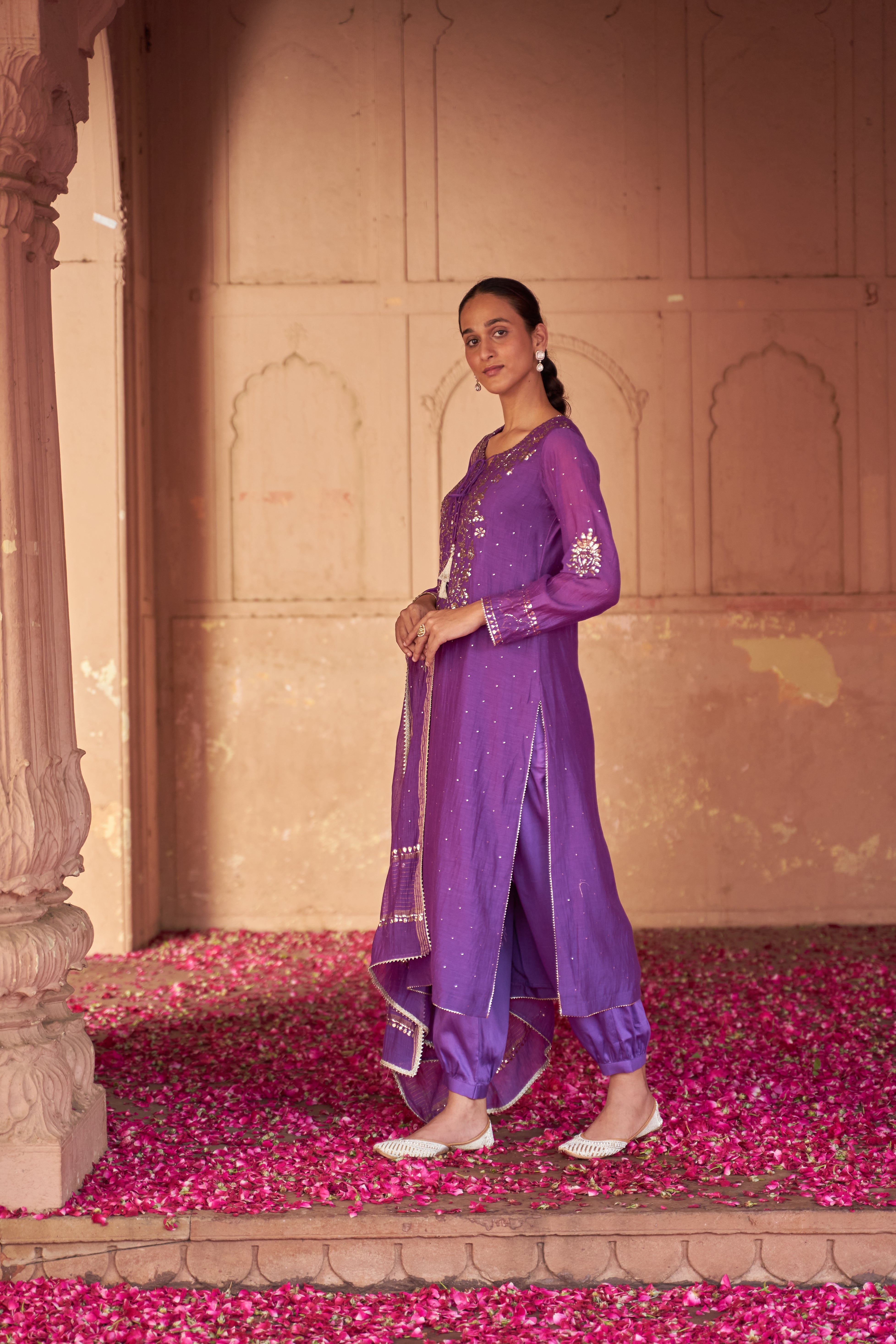 Purpel Mul Chanderi Chikankari Kurta Set