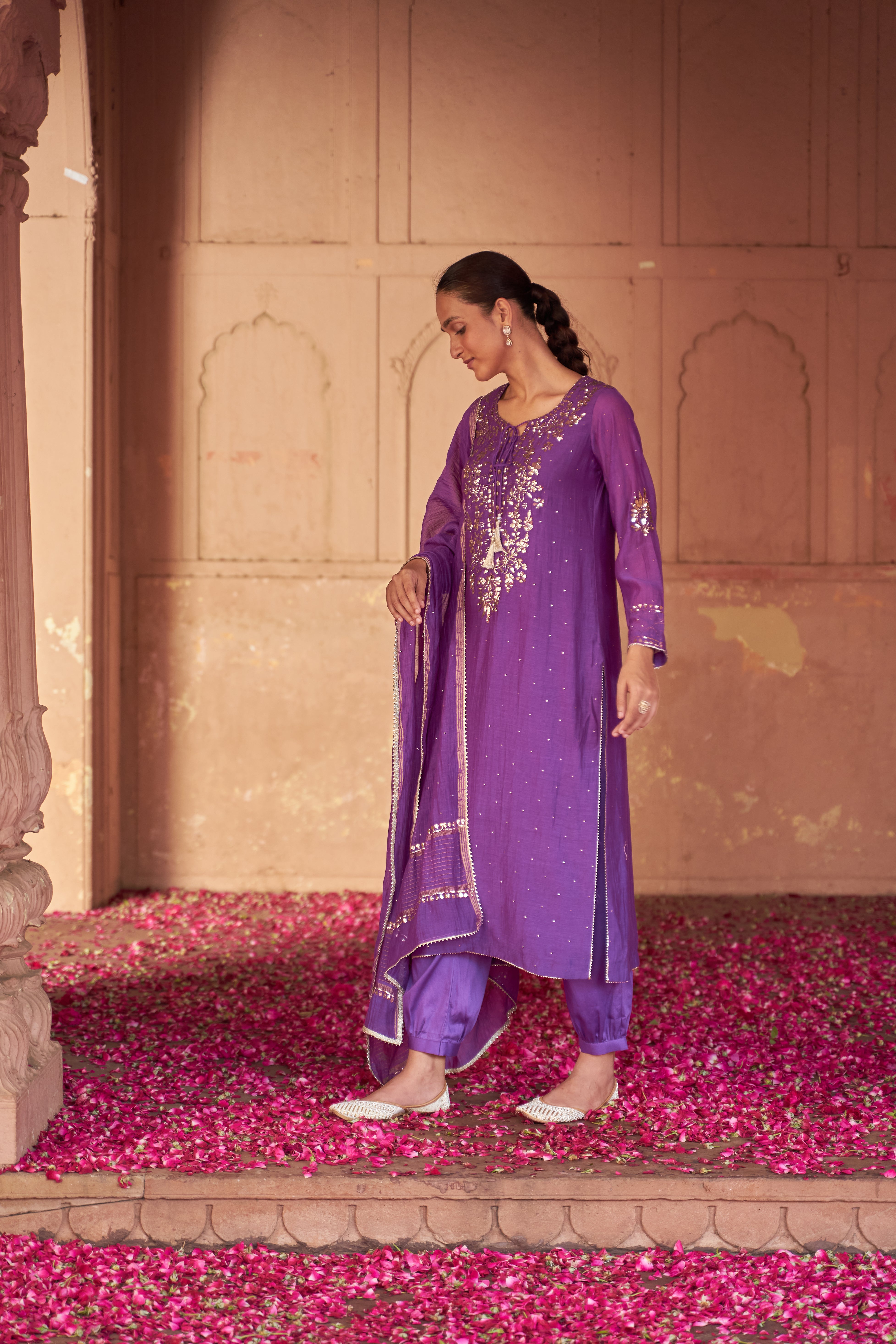 Purpel Mul Chanderi Chikankari Kurta Set