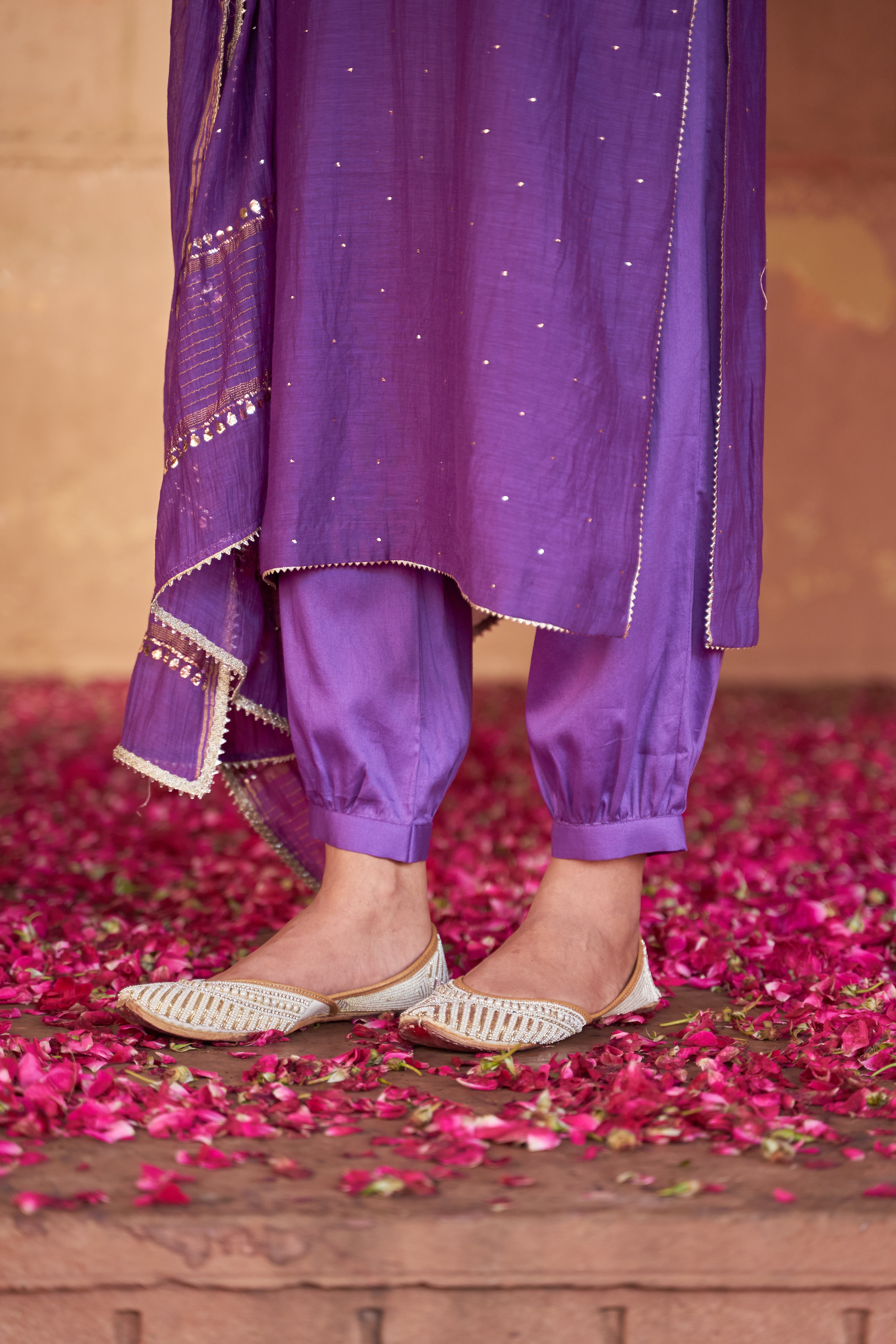 Purpel Mul Chanderi Chikankari Kurta Set