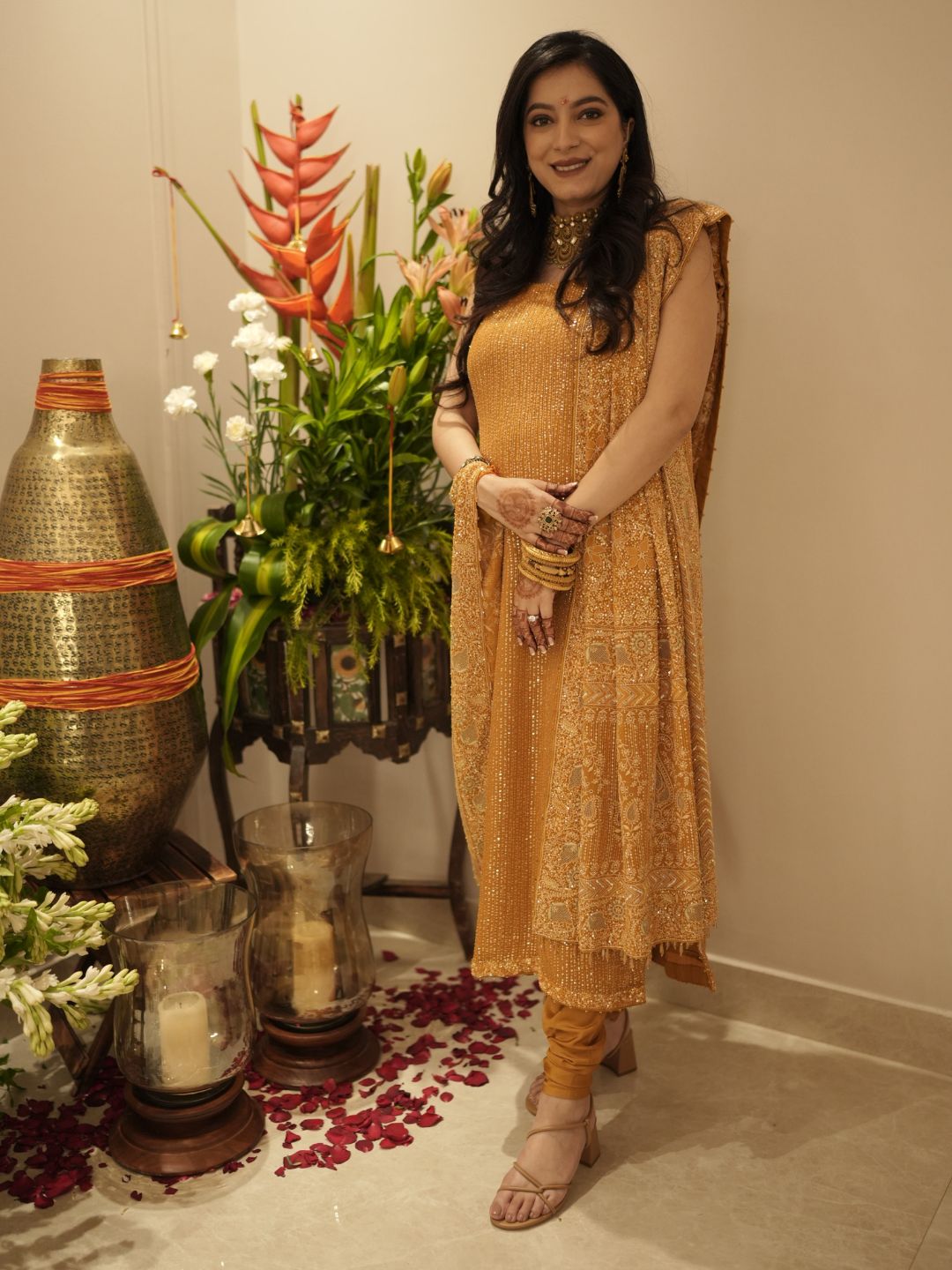 Amber Dusk heavy straight kurta with statement Dupatta Set